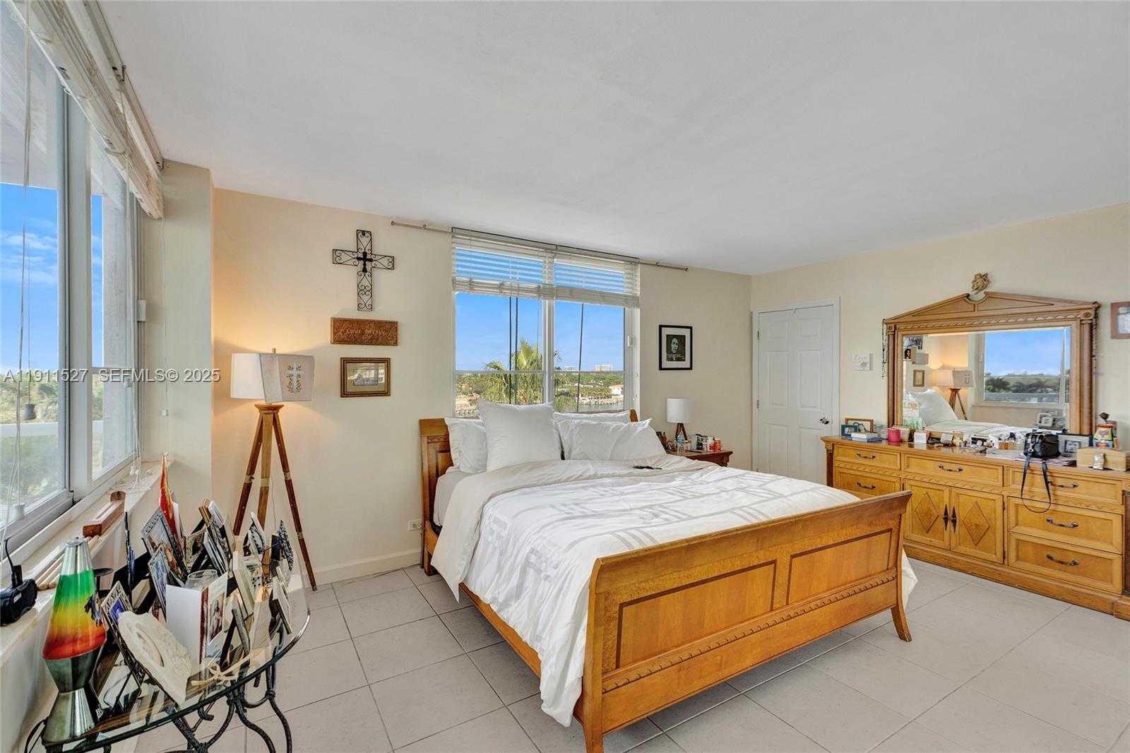 Small Image of 5005 COLLINS AVE #608, Miami Beach Number 34