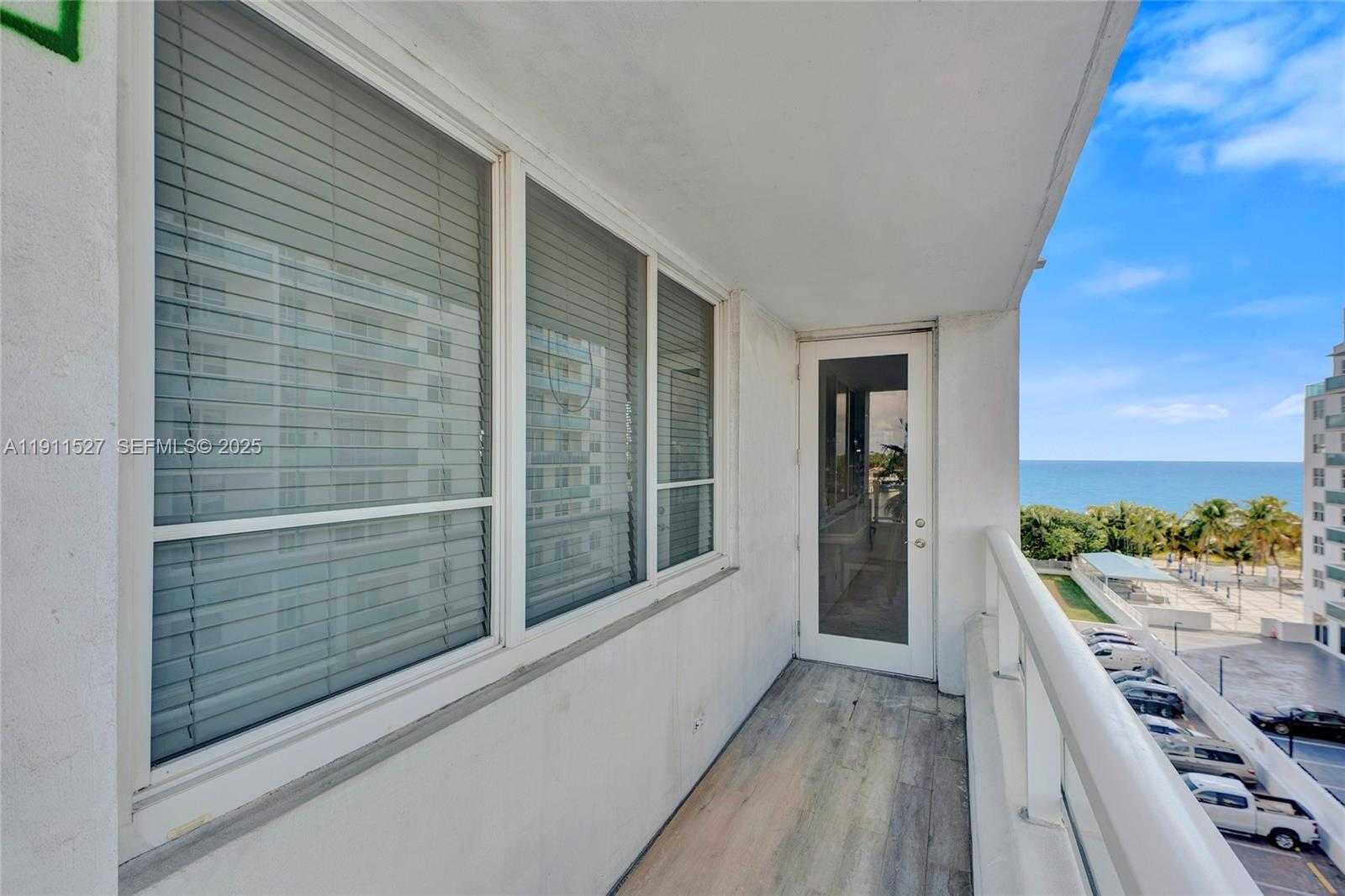 Small Image of 5005 COLLINS AVE #608, Miami Beach Number 37