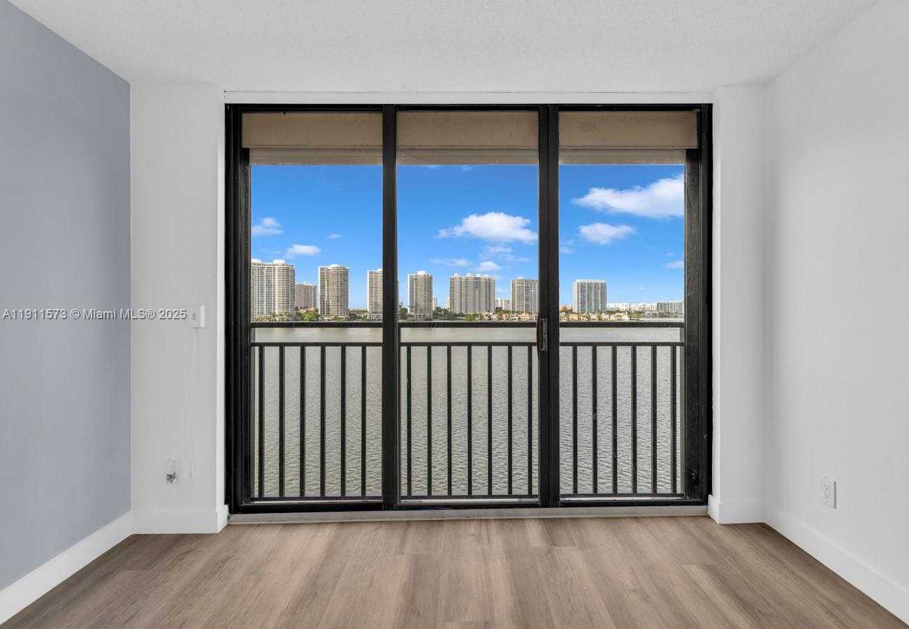 Small Image of 17720 NORTH BAY RD #803, Sunny Isles Beach Number 20