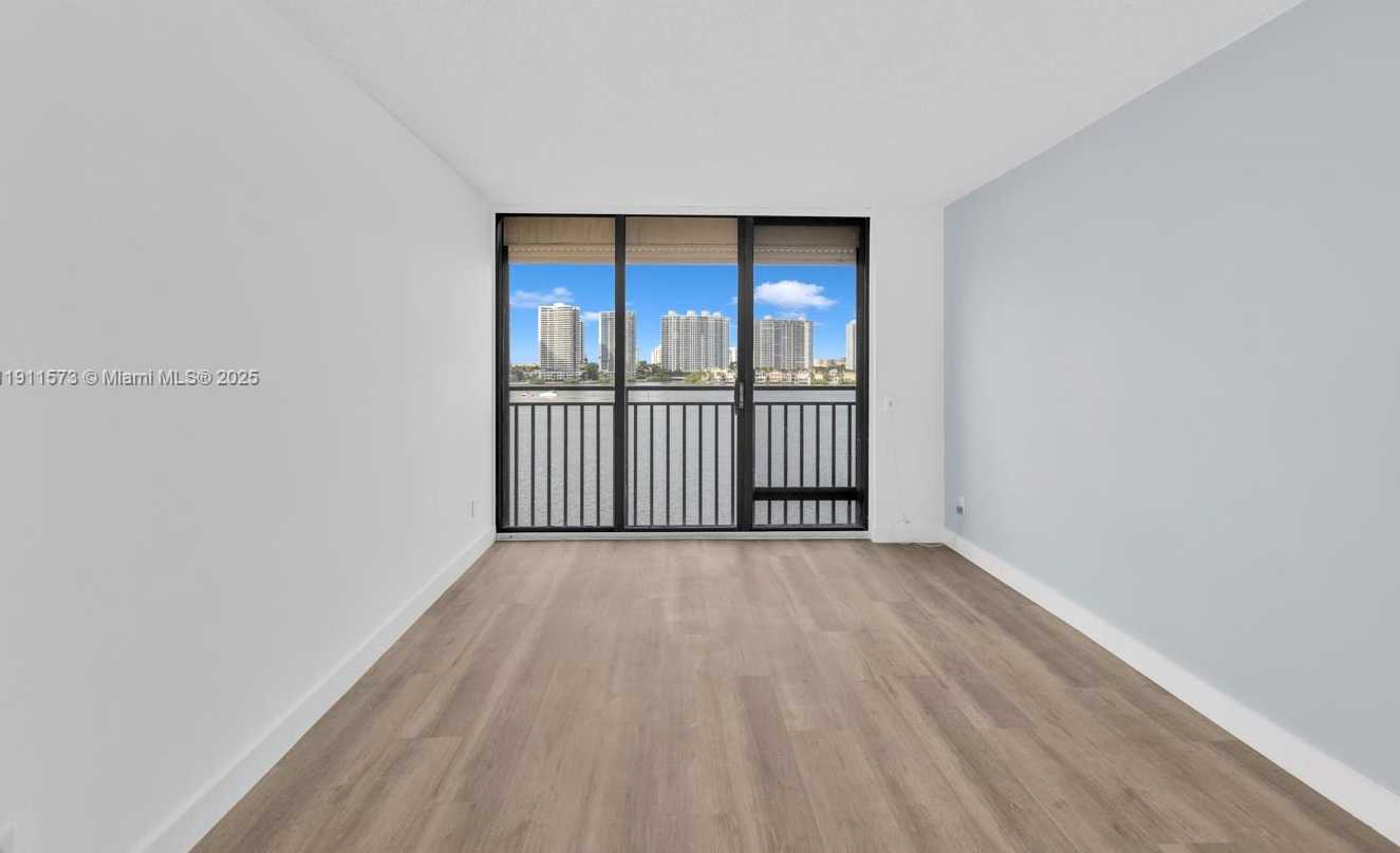 Small Image of 17720 NORTH BAY RD #803, Sunny Isles Beach Number 23