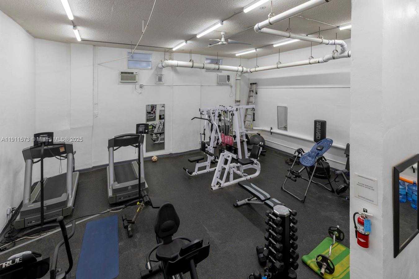 Small Image of 17720 NORTH BAY RD #803, Sunny Isles Beach Number 29