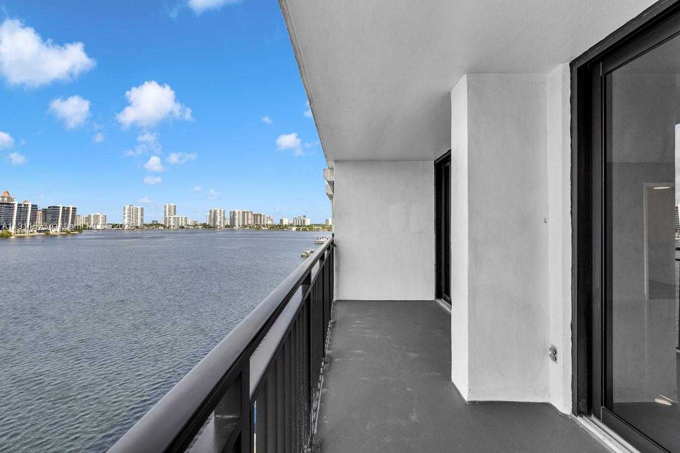 Small Image of 17720 NORTH BAY RD #803, Sunny Isles Beach Number 5