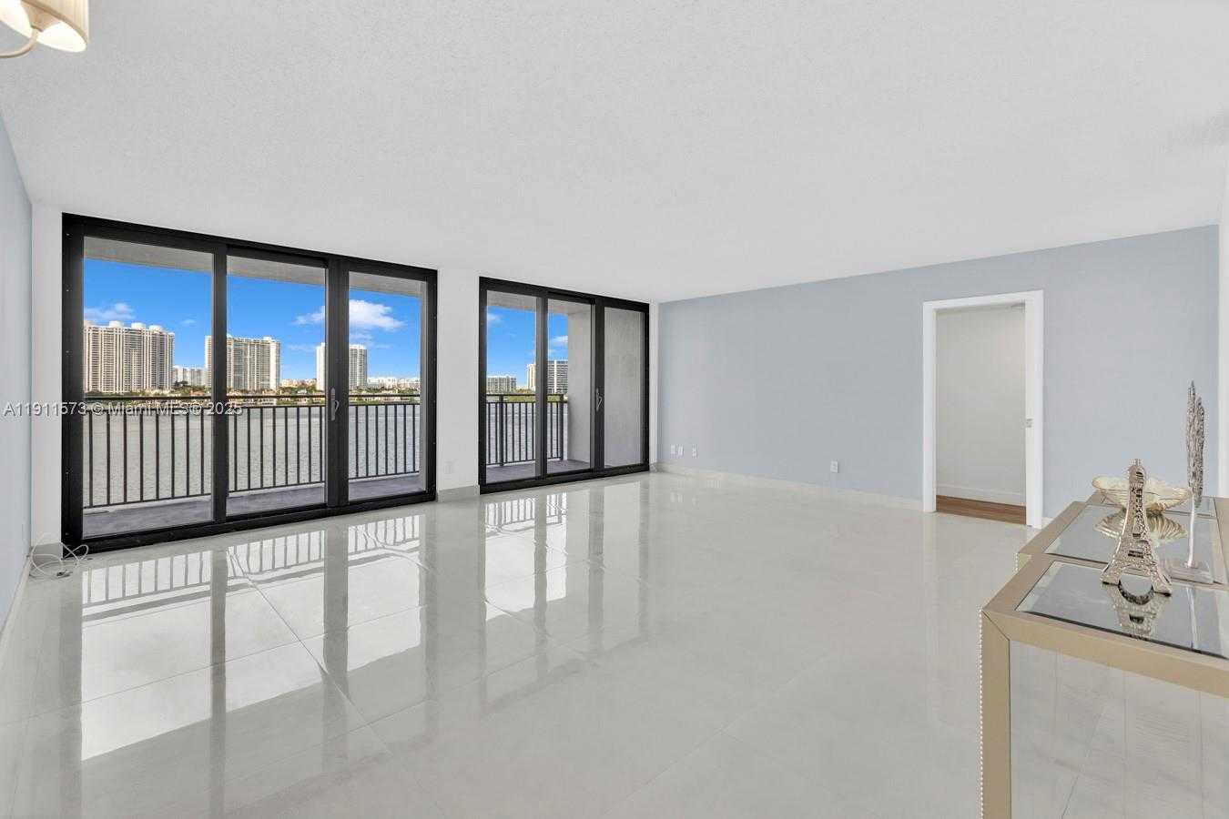 Small Image of 17720 NORTH BAY RD #803, Sunny Isles Beach Number 8