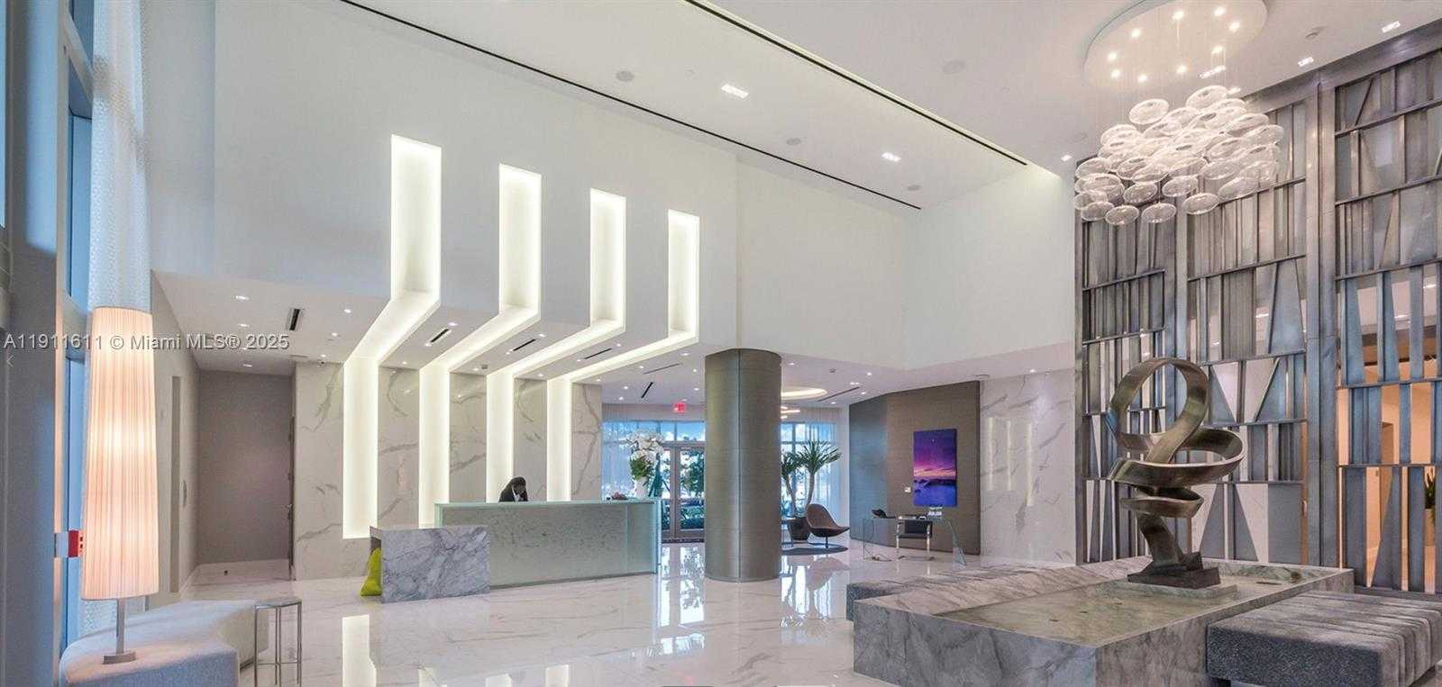 Small Image of 17301 BISCAYNE BLVD #910, North Miami Beach Number 41