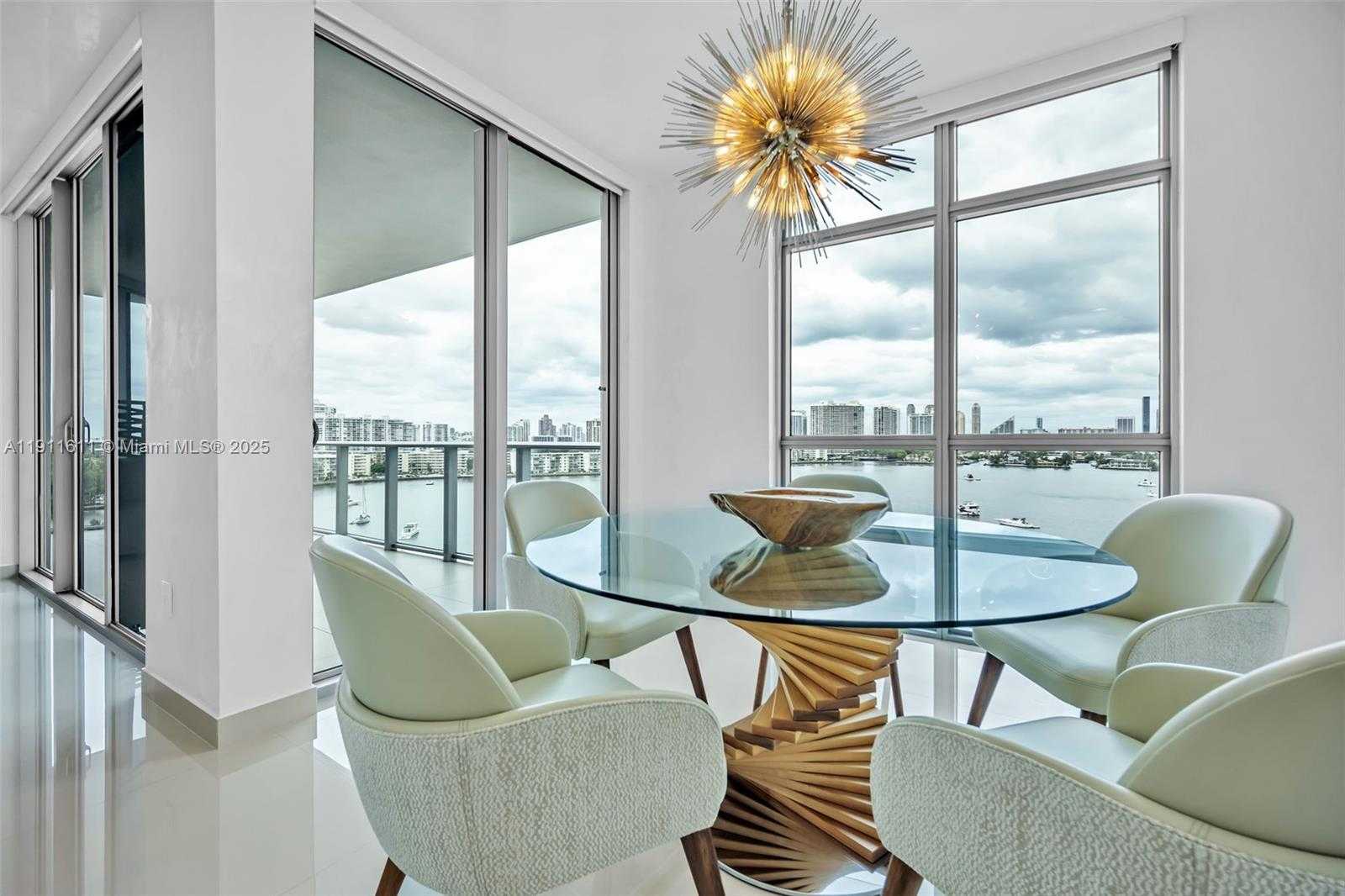 Small Image of 17301 BISCAYNE BLVD #910, North Miami Beach Number 8