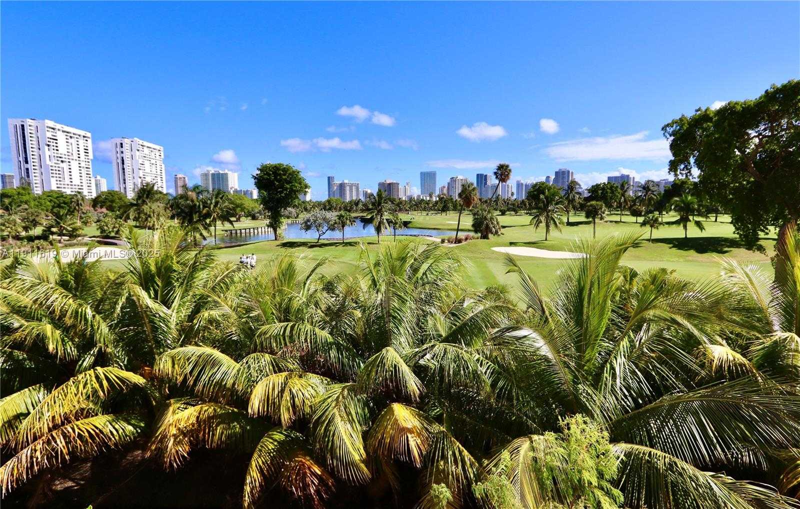 Small Image of 20379 WEST COUNTRY CLUB DR #836, Aventura Number 1