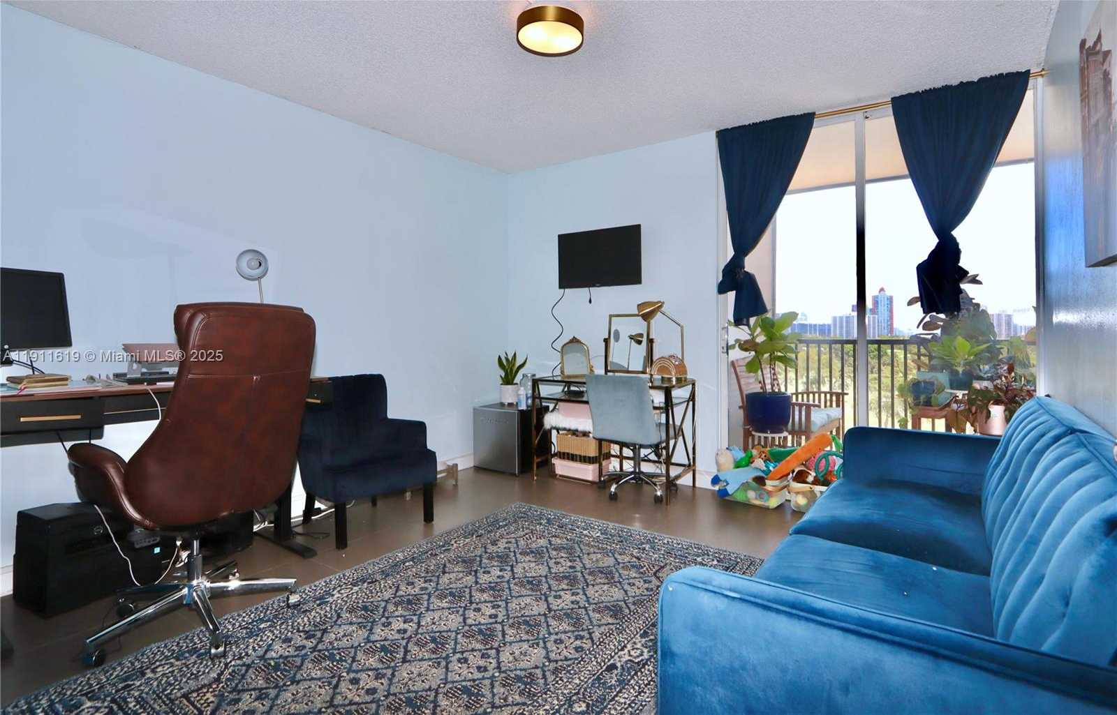 Small Image of 20379 WEST COUNTRY CLUB DR #836, Aventura Number 20