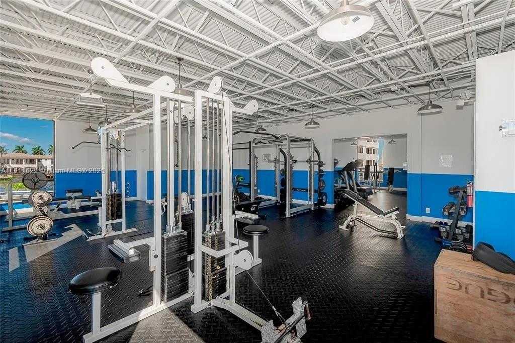 Small Image of 1600 SOUTH OCEAN DR #17D, Hollywood Number 19