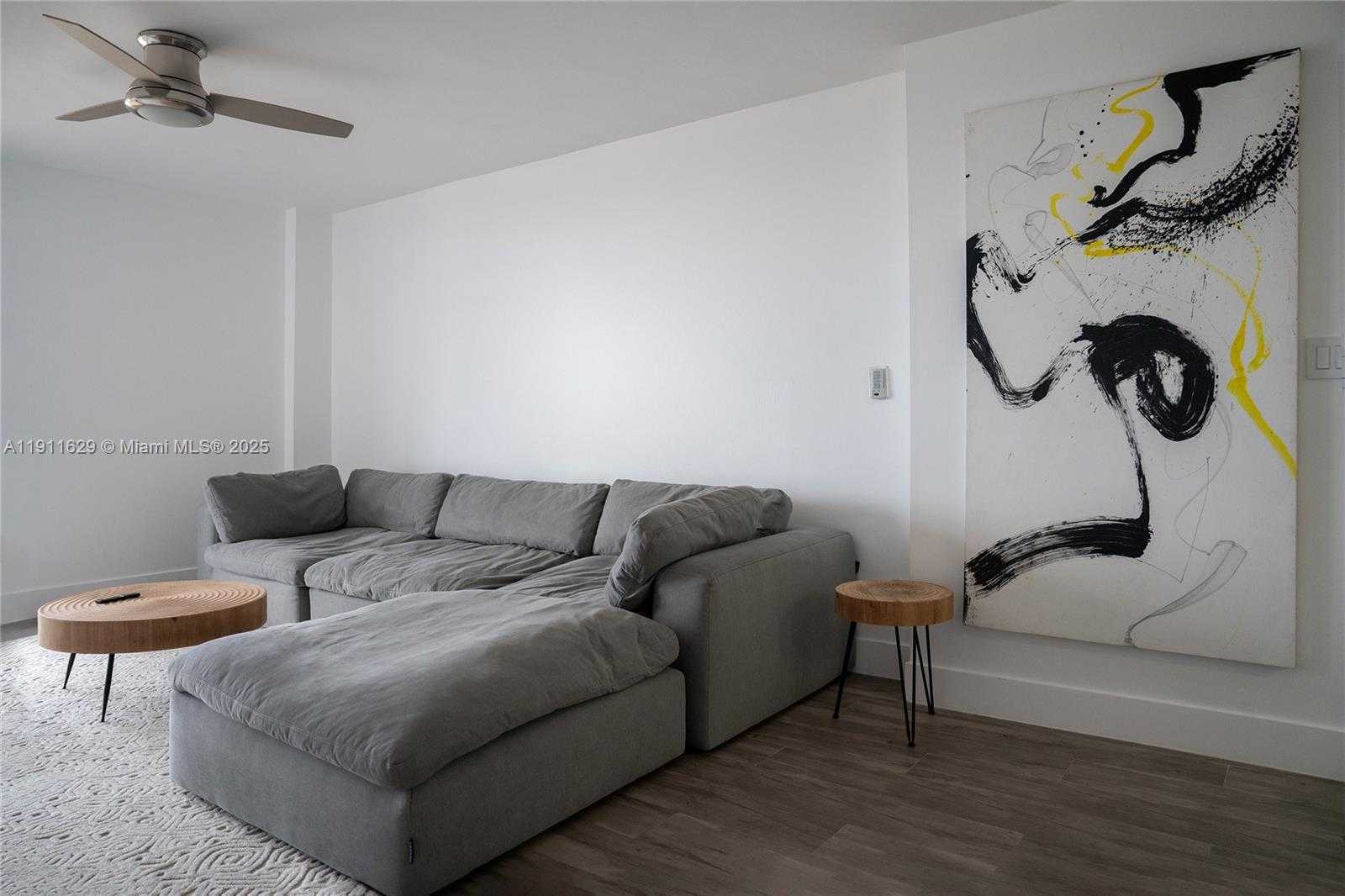 Small Image of 1600 SOUTH OCEAN DR #17D, Hollywood Number 2