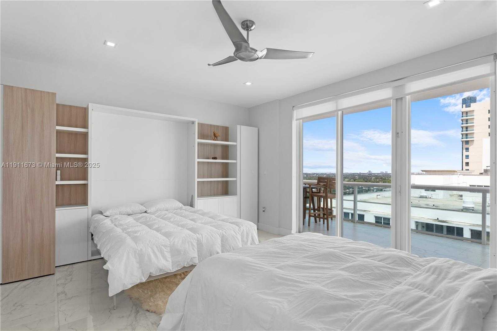 Small Image of 5001 COLLINS AVE #PH-1, Miami Beach Number 32