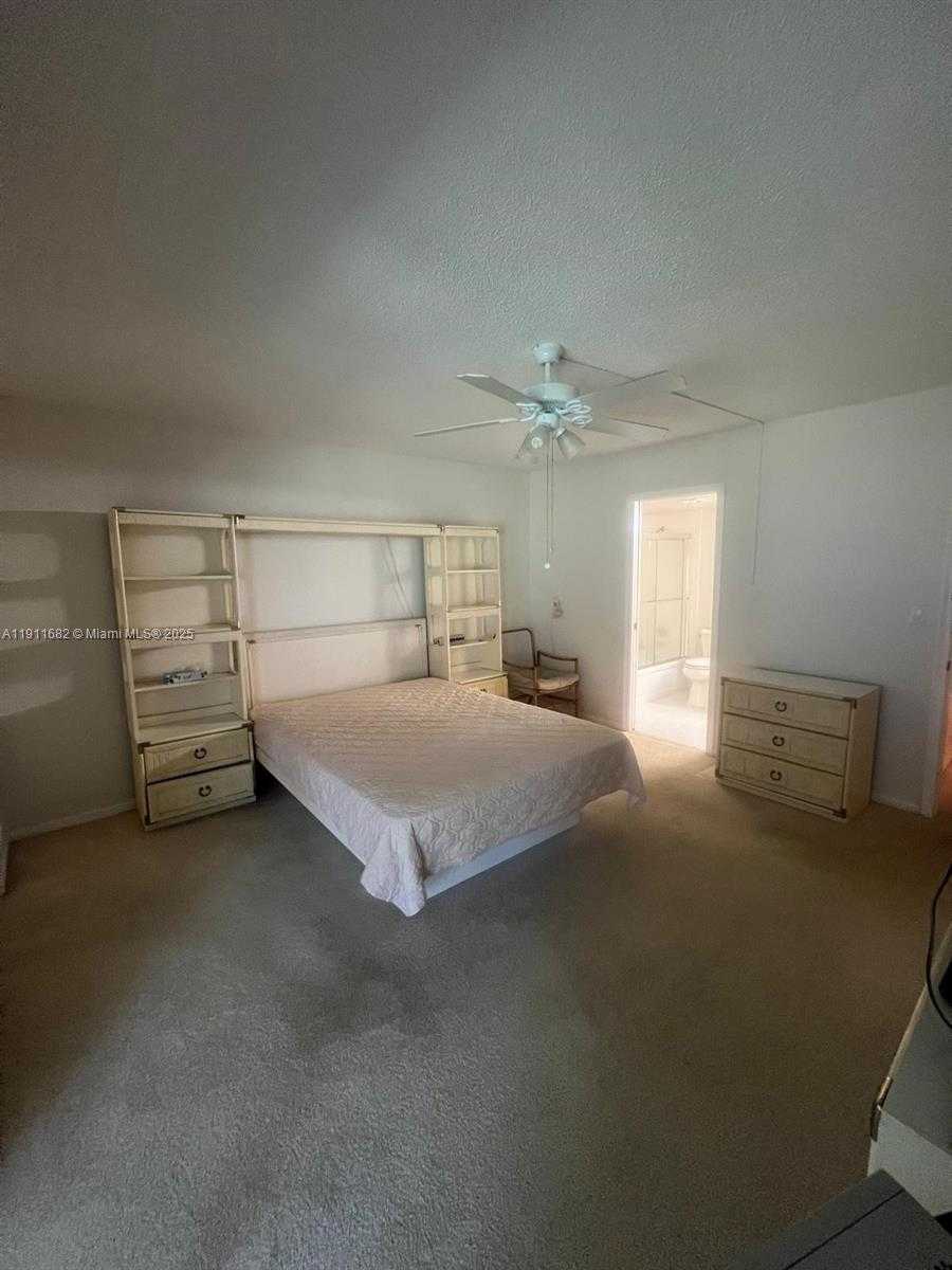 Small Image of 3102 PORTOFINO PT #M2, Coconut Creek Number 21