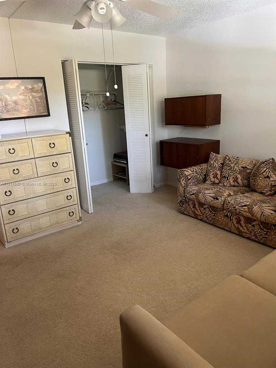 Small Image of 3102 PORTOFINO PT #M2, Coconut Creek Number 27