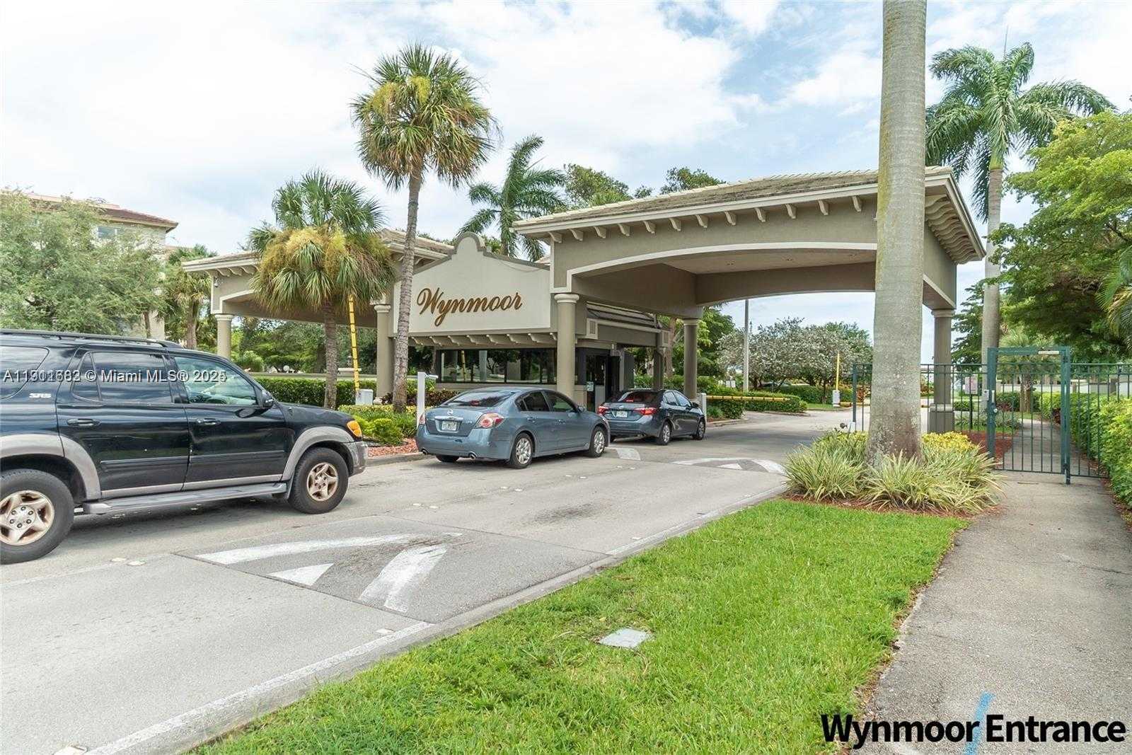 Small Image of 3102 PORTOFINO PT #M2, Coconut Creek Number 5