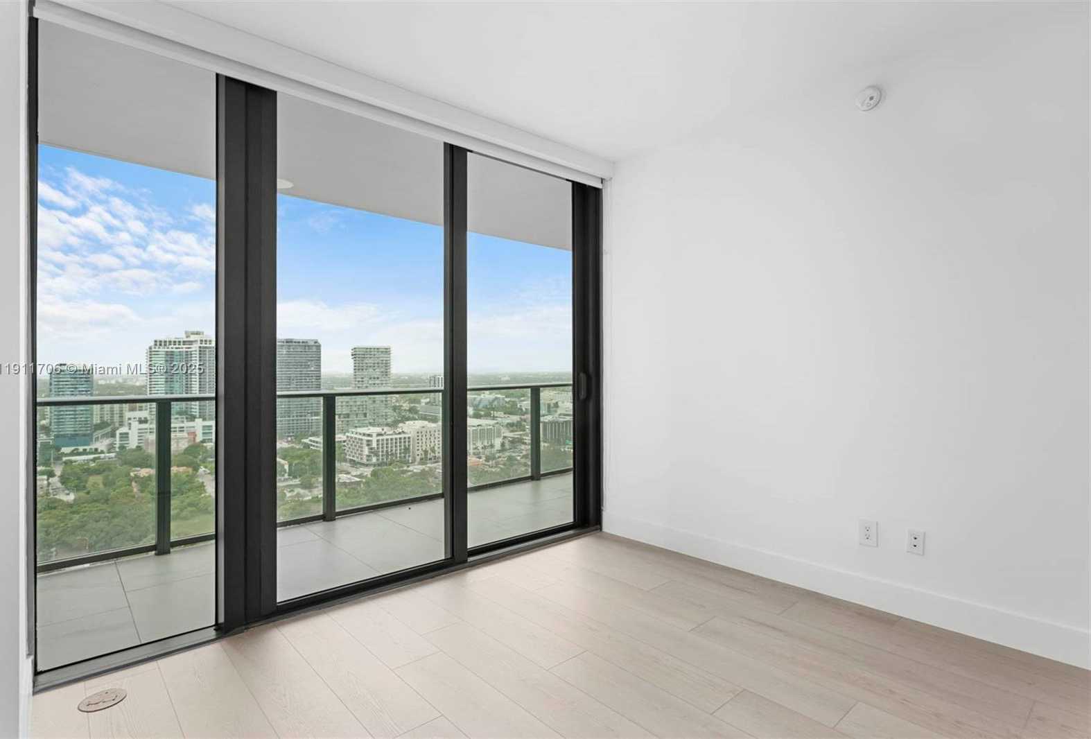 Small Image of 3131 NORTH EAST 7TH AVE #2604, Miami Number 20