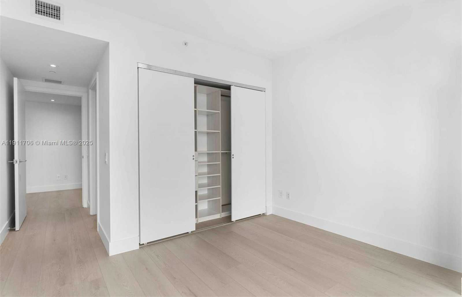 Small Image of 3131 NORTH EAST 7TH AVE #2604, Miami Number 21