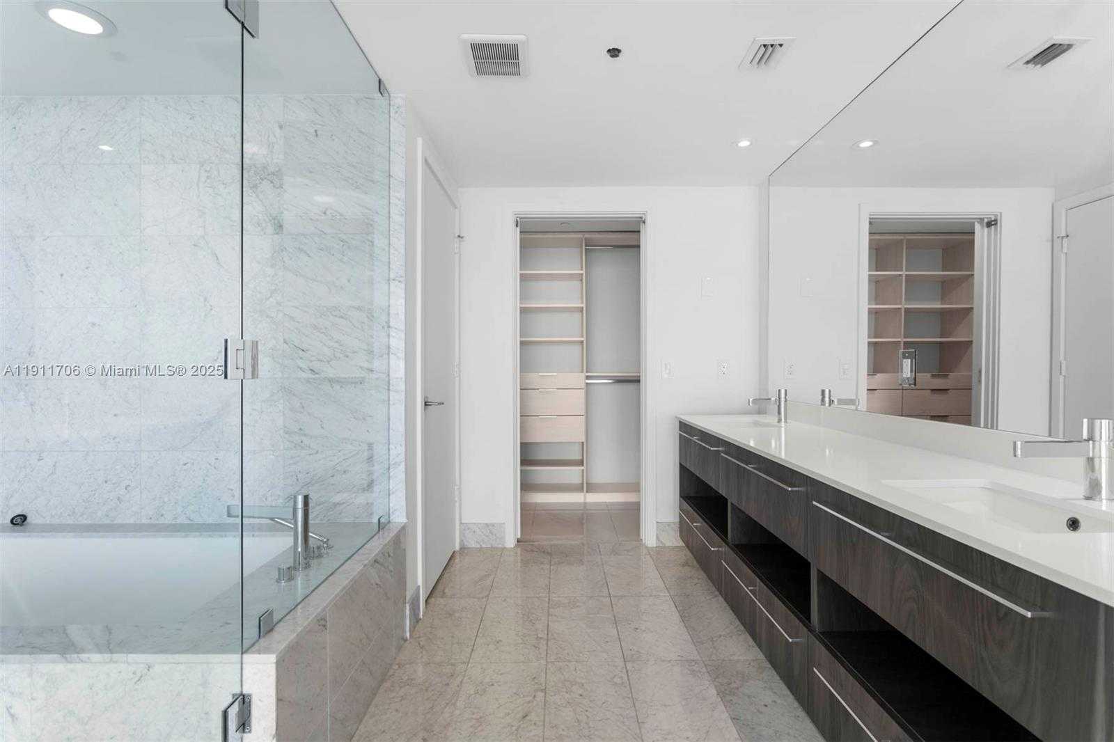 Small Image of 3131 NORTH EAST 7TH AVE #2604, Miami Number 9