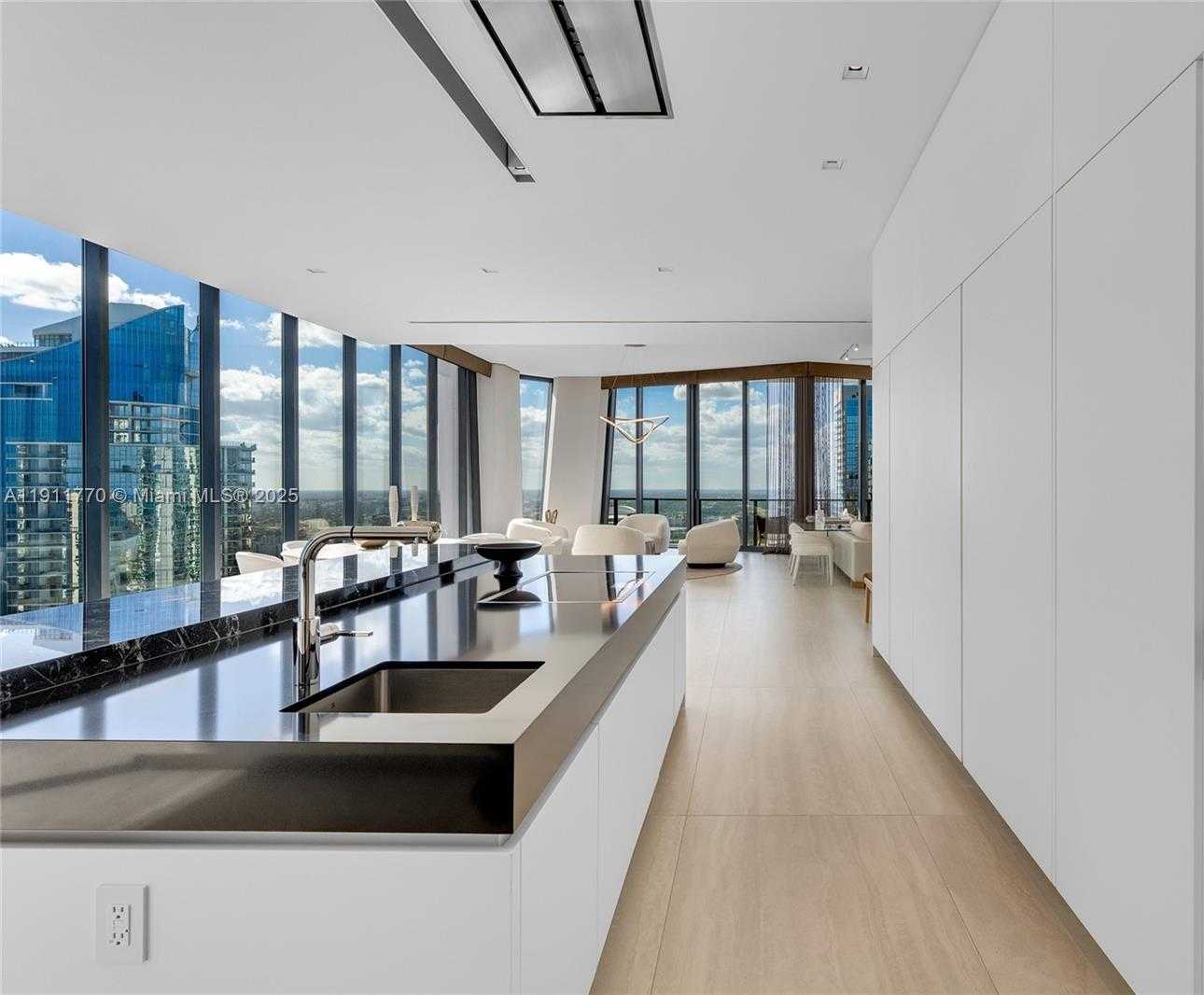 Imagen de Pequeño Objeto