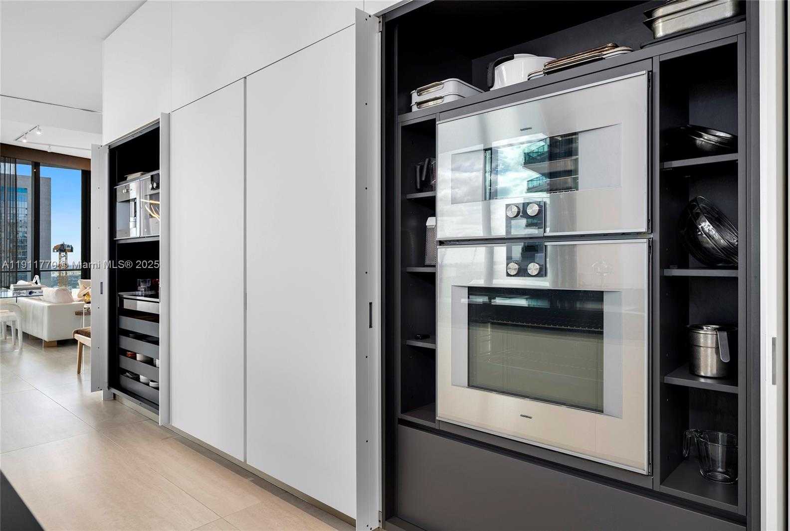 Imagen de Pequeño Objeto