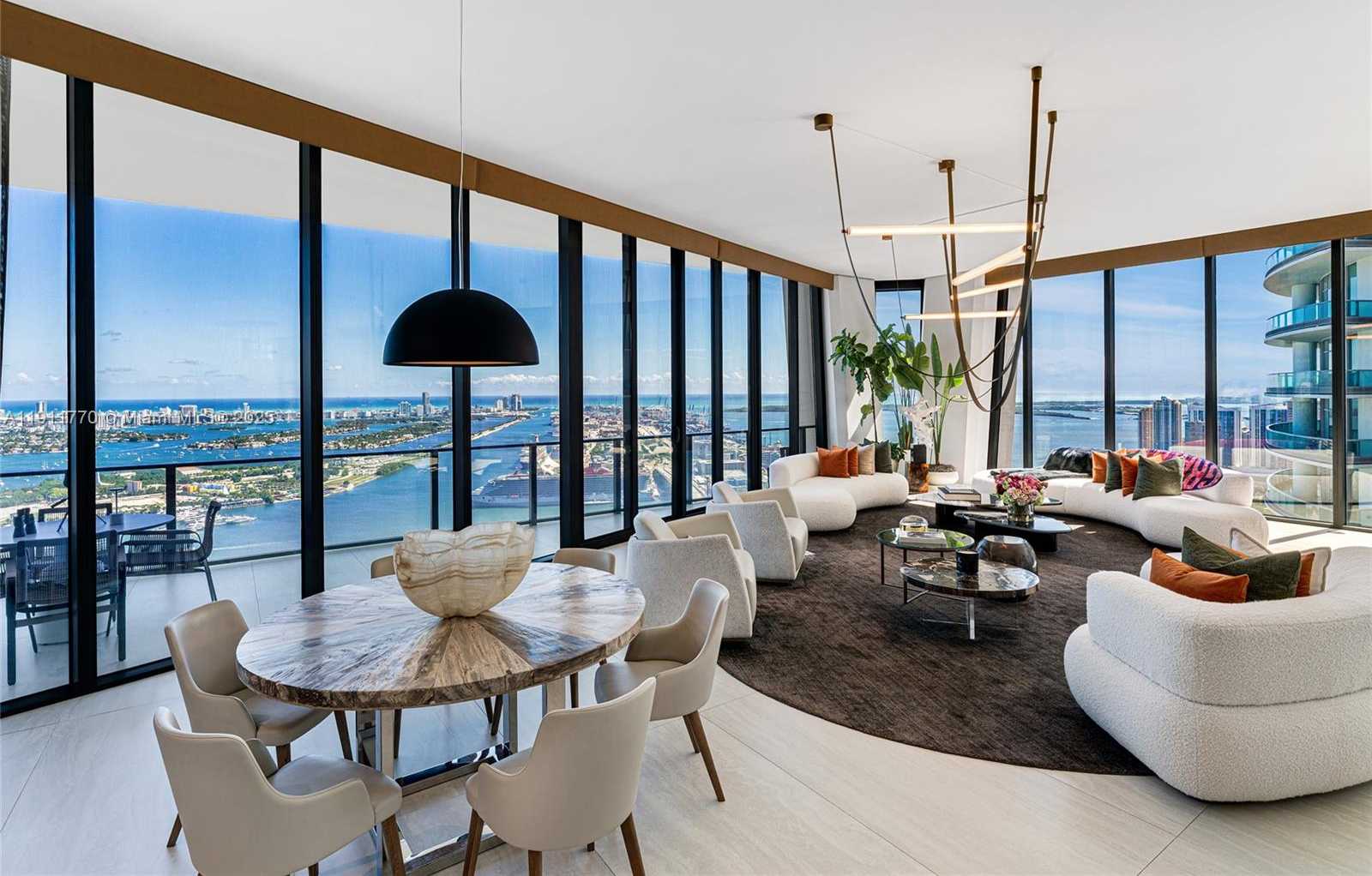 Imagen de Pequeño Objeto