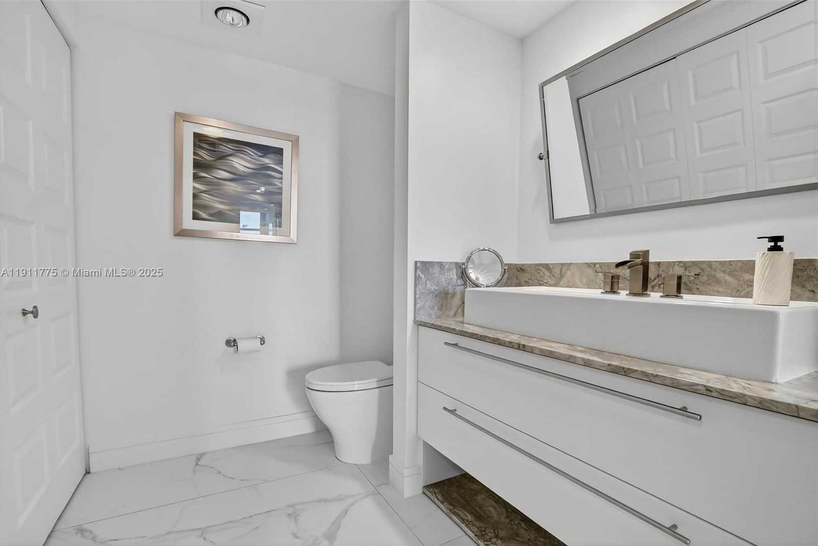 Small Image of 20281 EAST COUNTRY CLUB DR #1704, Aventura Number 43