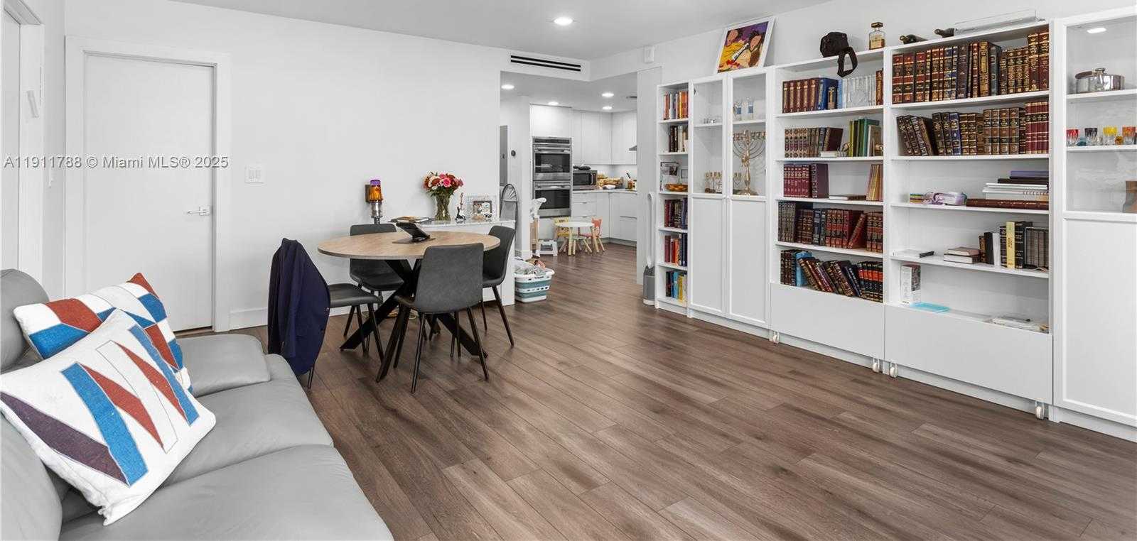 Small Image of 5001 COLLINS AVE #1G, Miami Beach Number 5