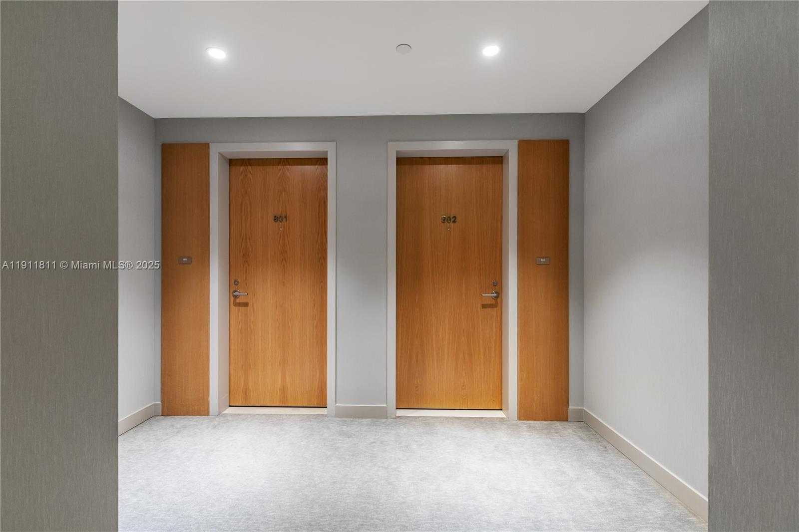 Small Image of 500 ALTON RD #802, Miami Beach Number 31