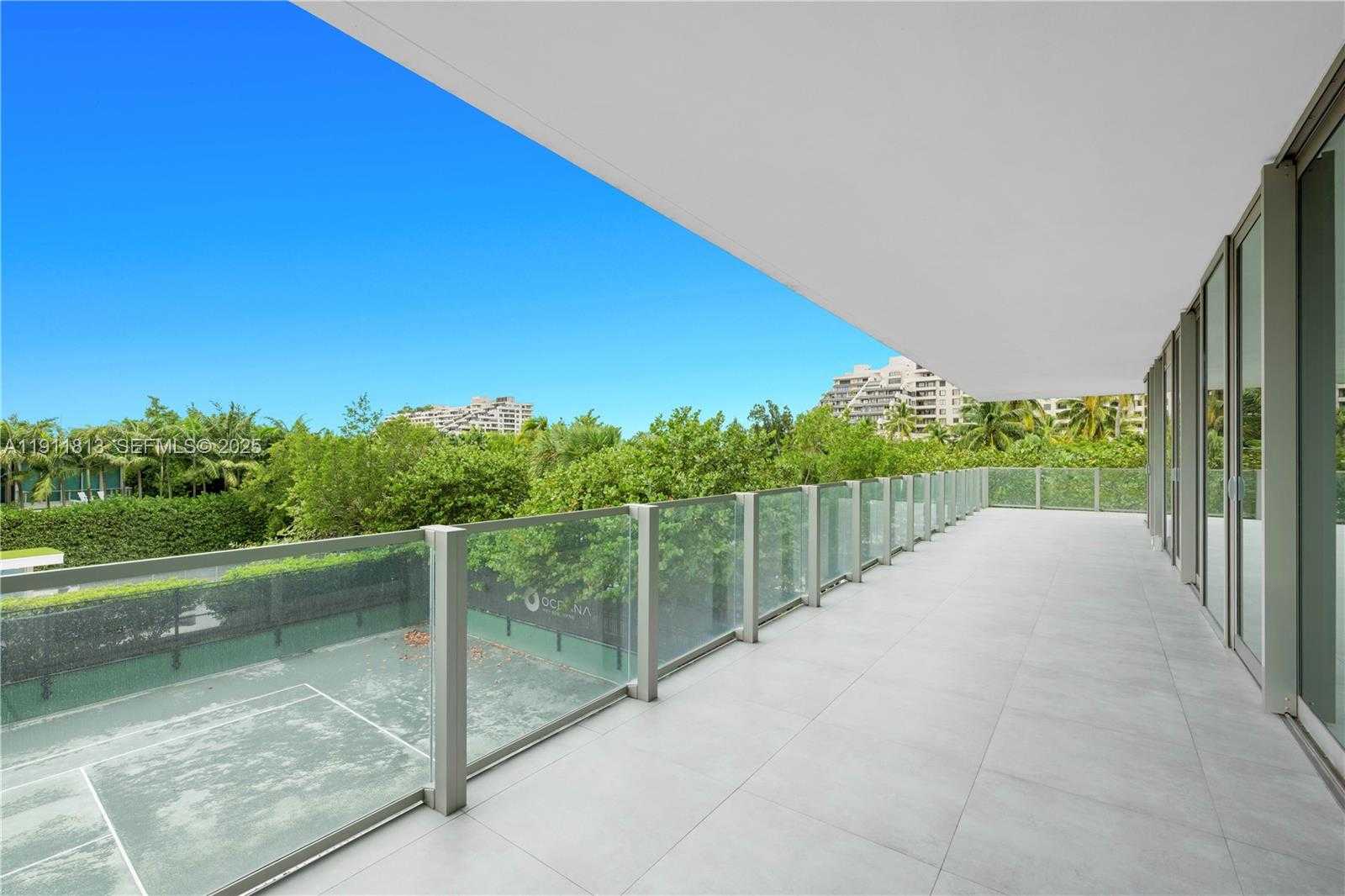 Small Image of 350 EAST OCEAN DR #301N, Key Biscayne Number 37