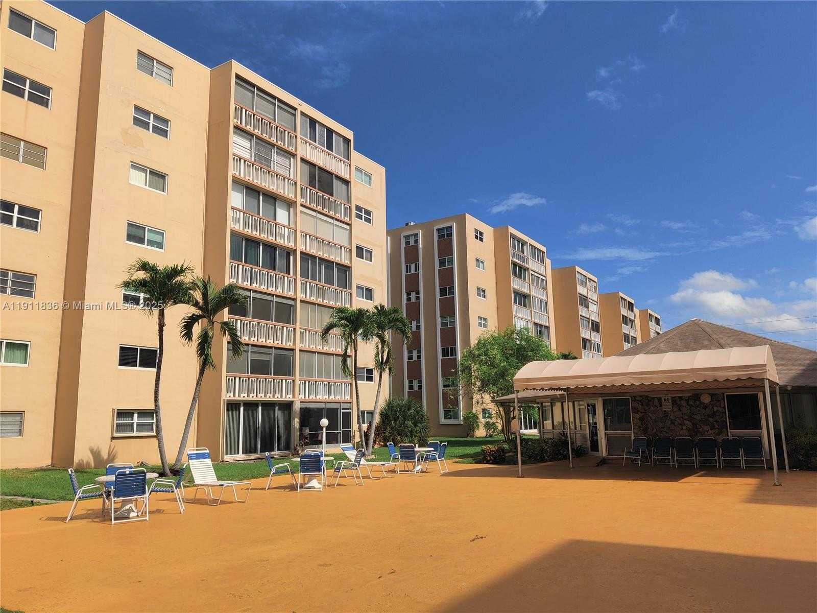 Small Image of 500 NORTH EAST 12TH AVE #102, Hallandale Beach Number 16