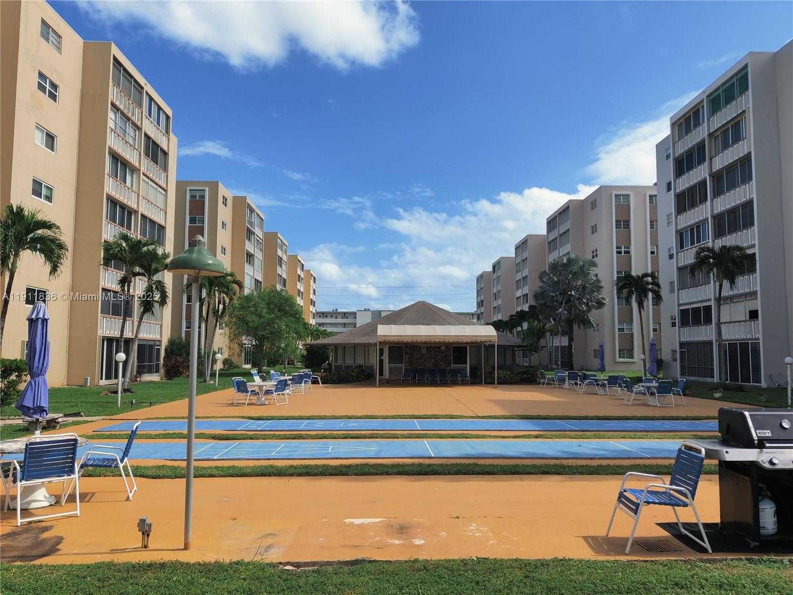 Small Image of 500 NORTH EAST 12TH AVE #102, Hallandale Beach Number 17