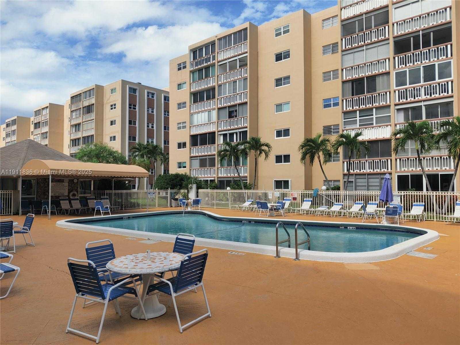Small Image of 500 NORTH EAST 12TH AVE #102, Hallandale Beach Number 18