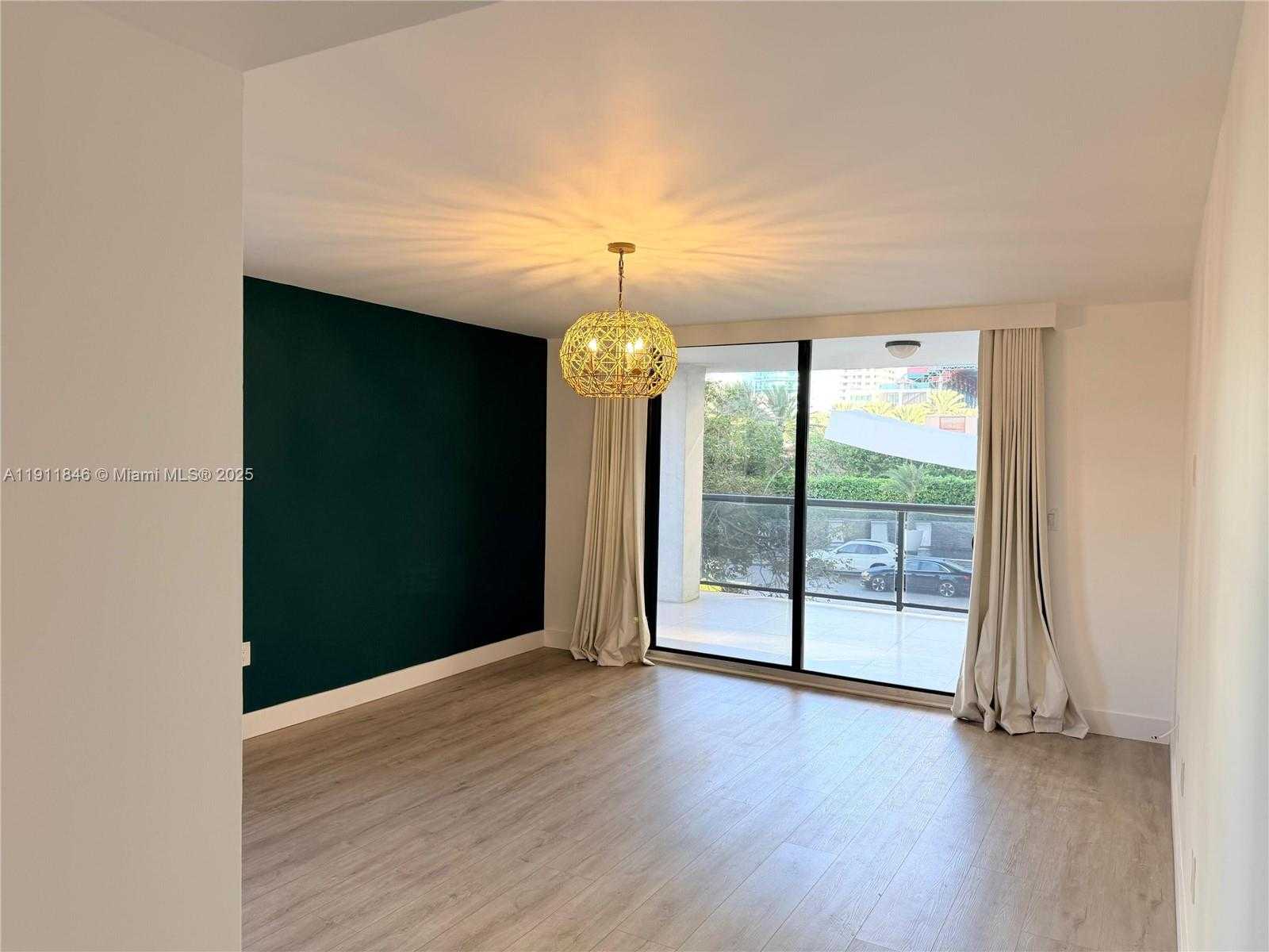 Small Image of 5845 COLLINS AVE #201, Miami Beach Number 22