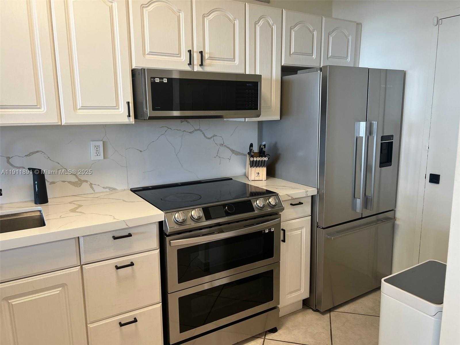 Small Image of 100 LINCOLN RD #604, Miami Beach Number 19