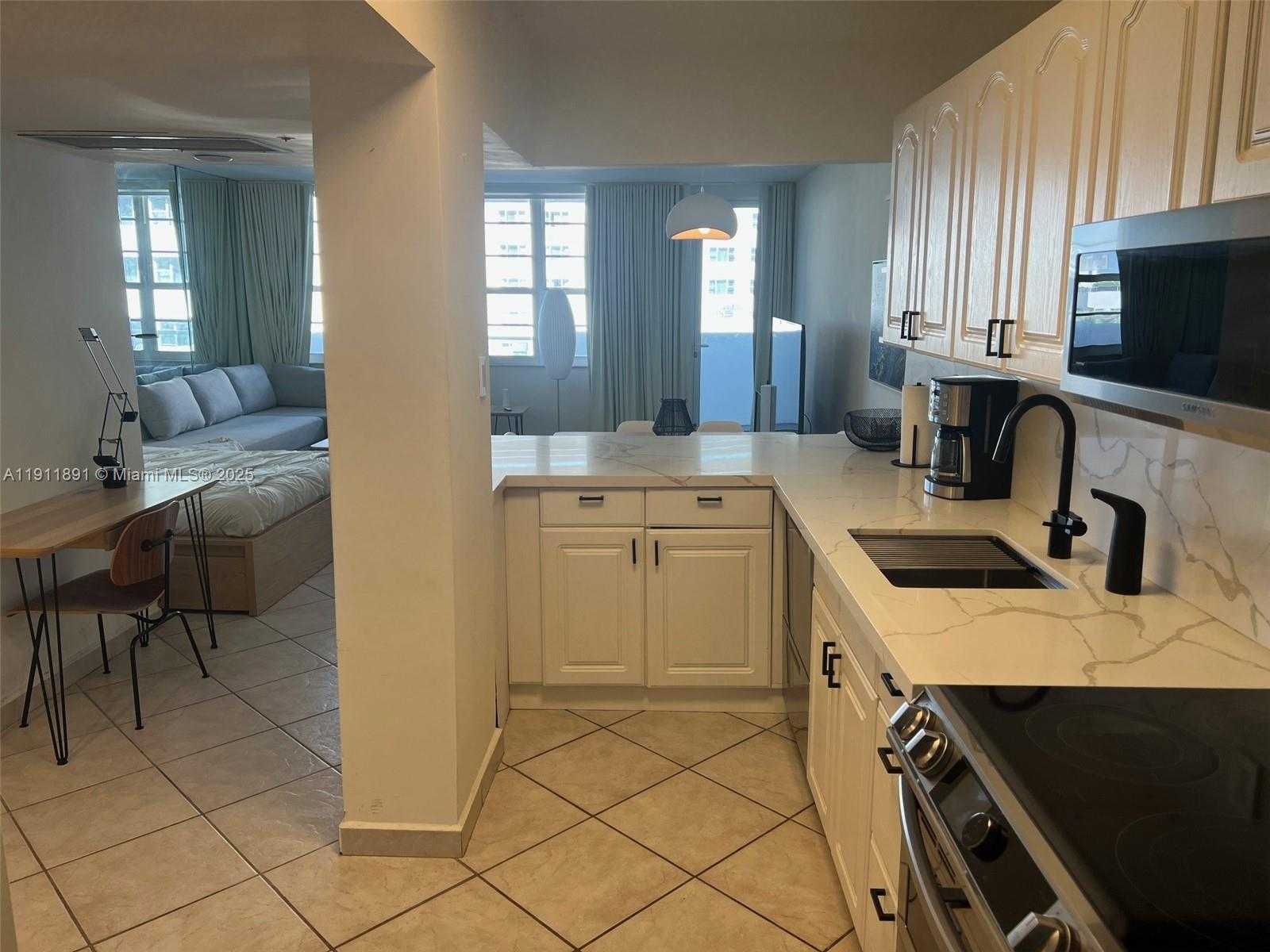 Small Image of 100 LINCOLN RD #604, Miami Beach Number 24