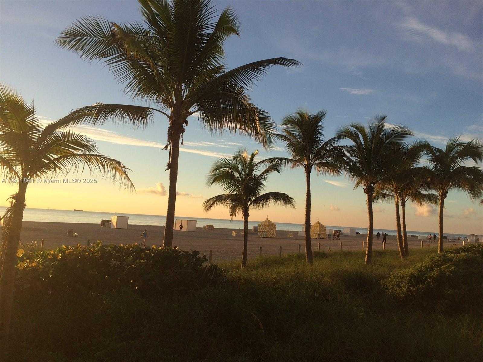 Small Image of 100 LINCOLN RD #604, Miami Beach Number 60