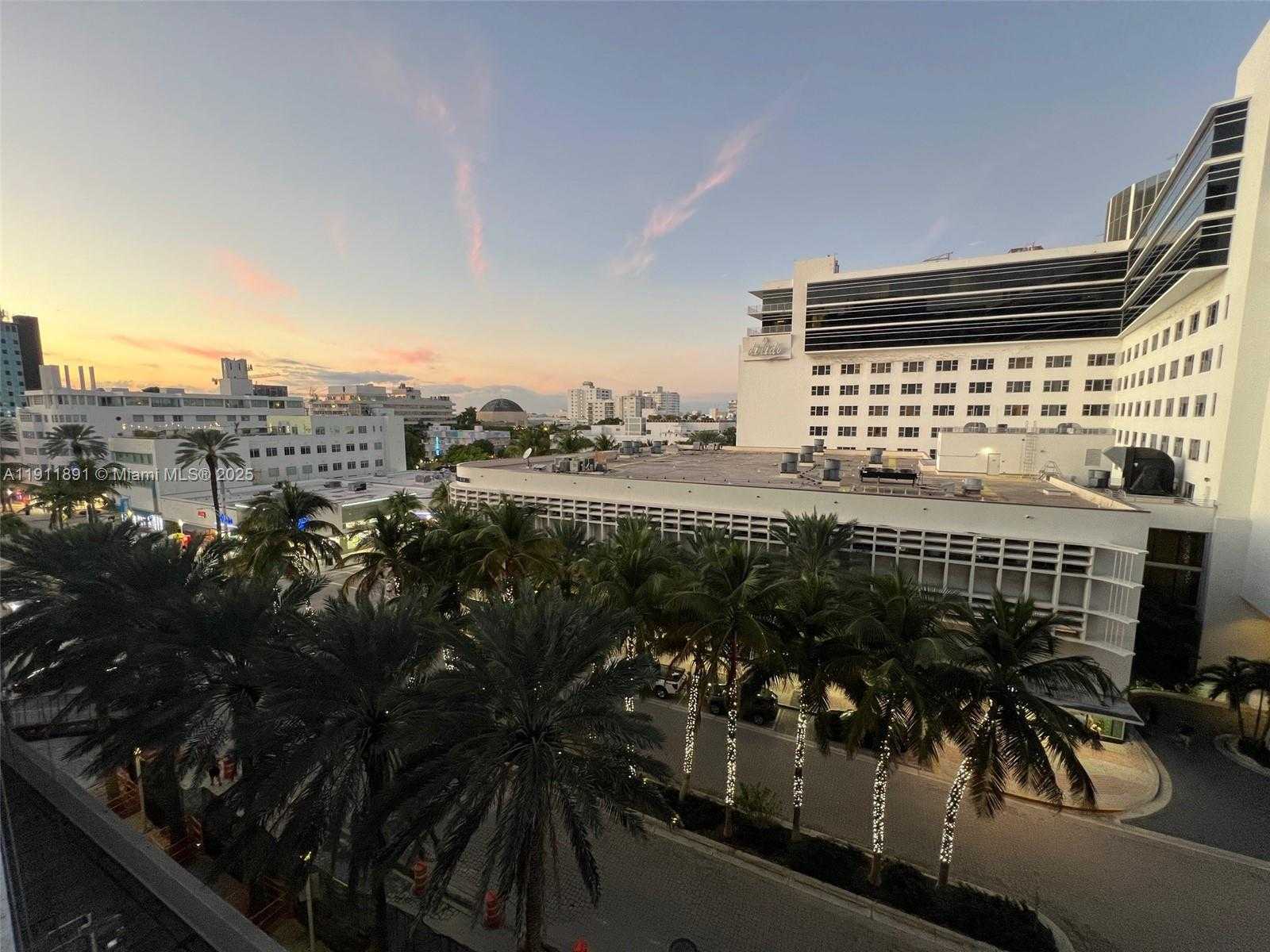 Small Image of 100 LINCOLN RD #604, Miami Beach Number 66