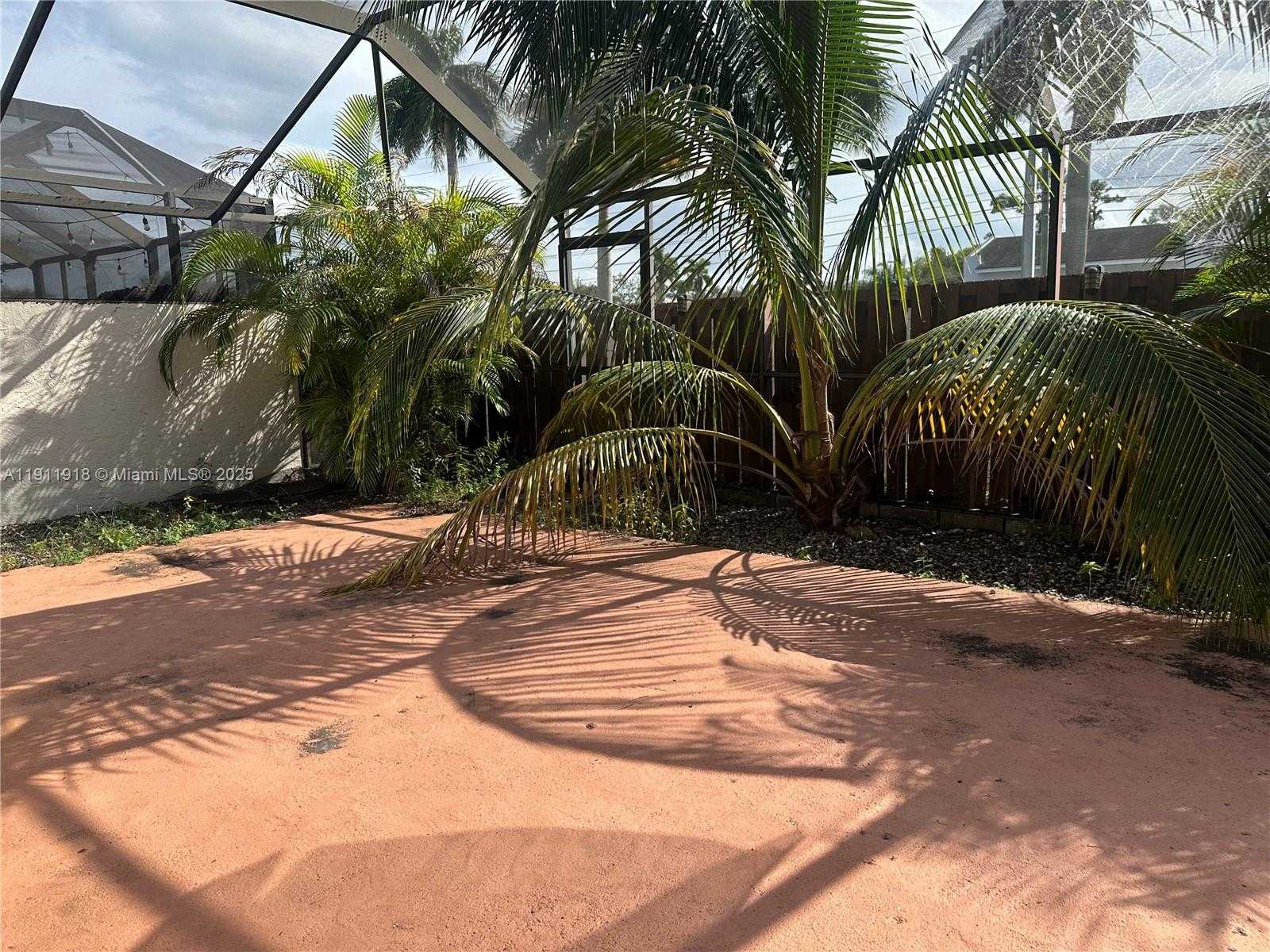 Small Image of 11354 SOUTH WEST 87TH TER #11354, Miami Number 9