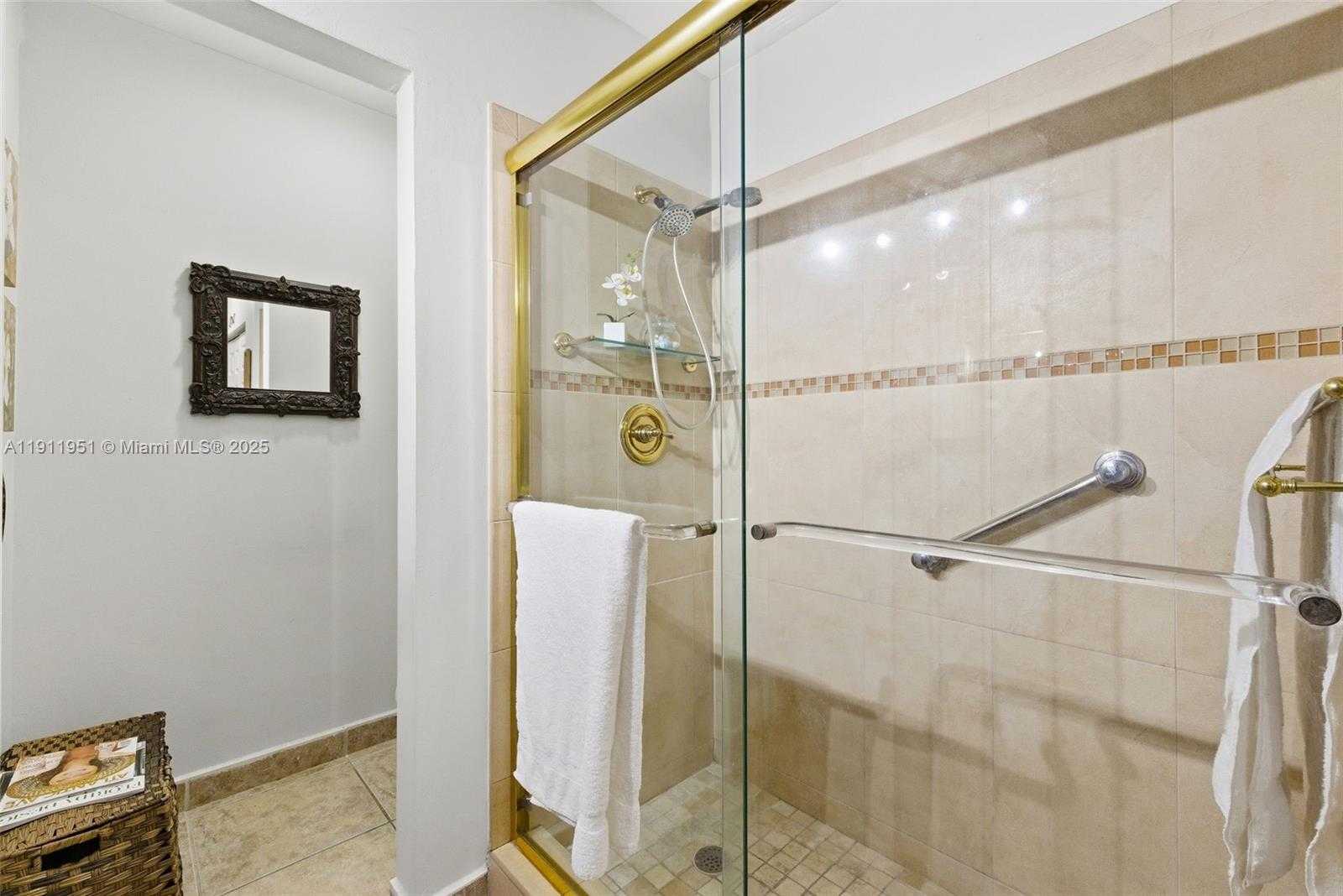 Small Image of 6358 MILK WAGON LN #6358, Miami Lakes Number 27