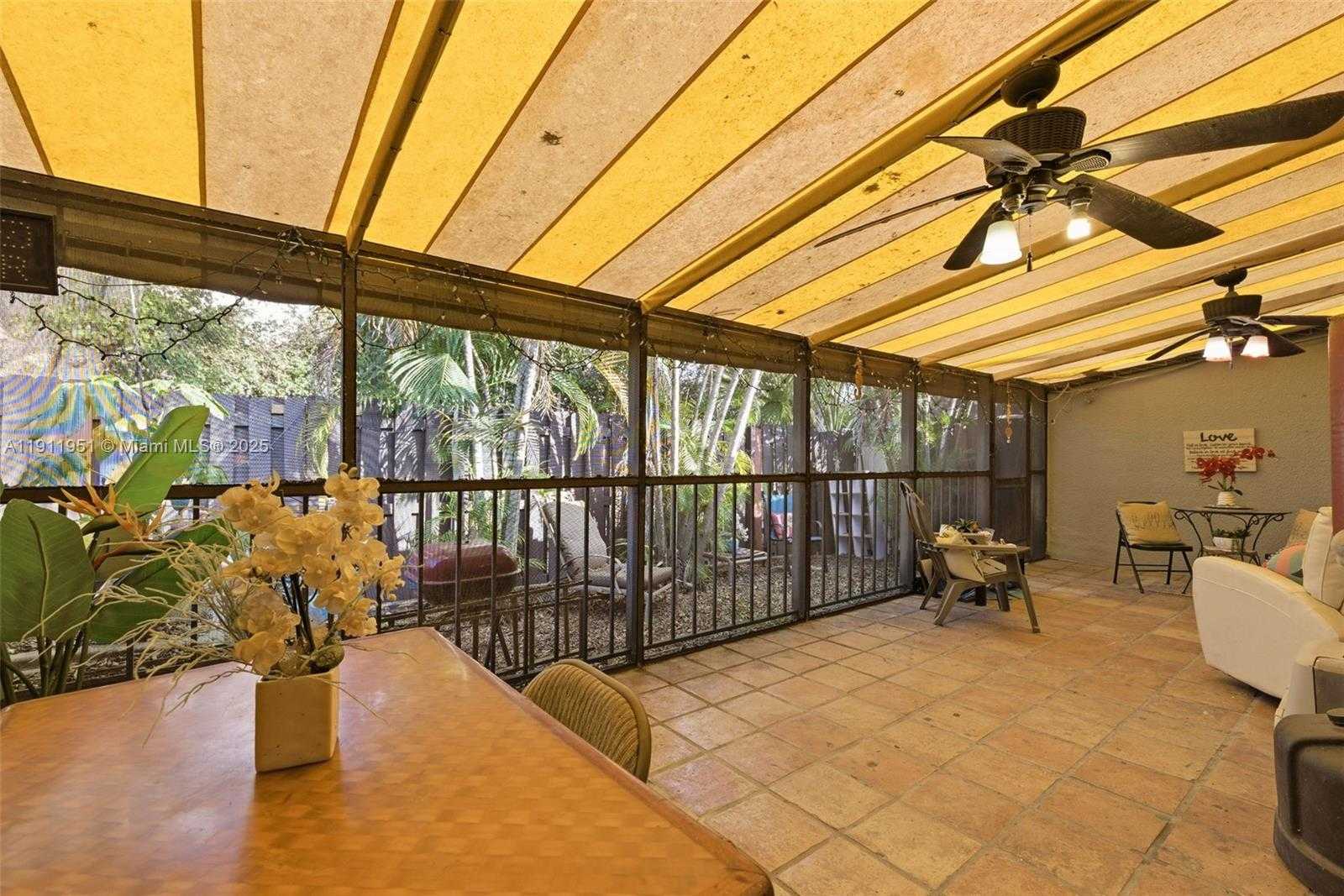 Small Image of 6358 MILK WAGON LN #6358, Miami Lakes Number 32