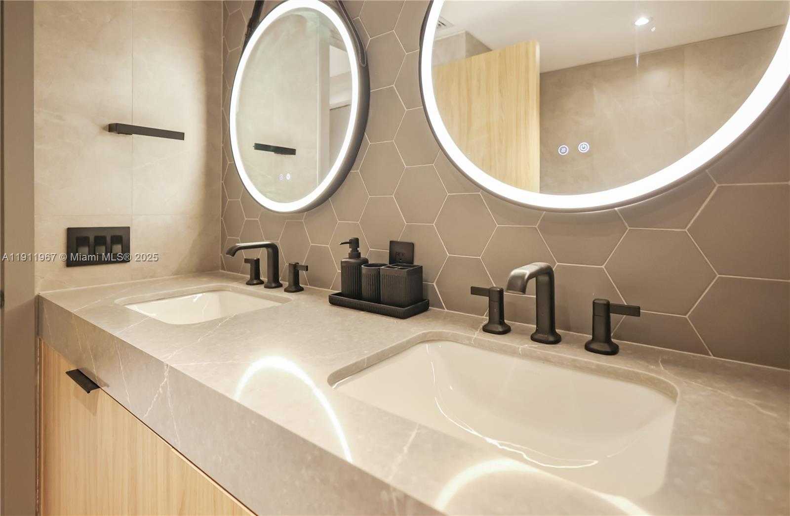 Small Image of 17375 COLLINS AVE #2701, Sunny Isles Beach Number 27