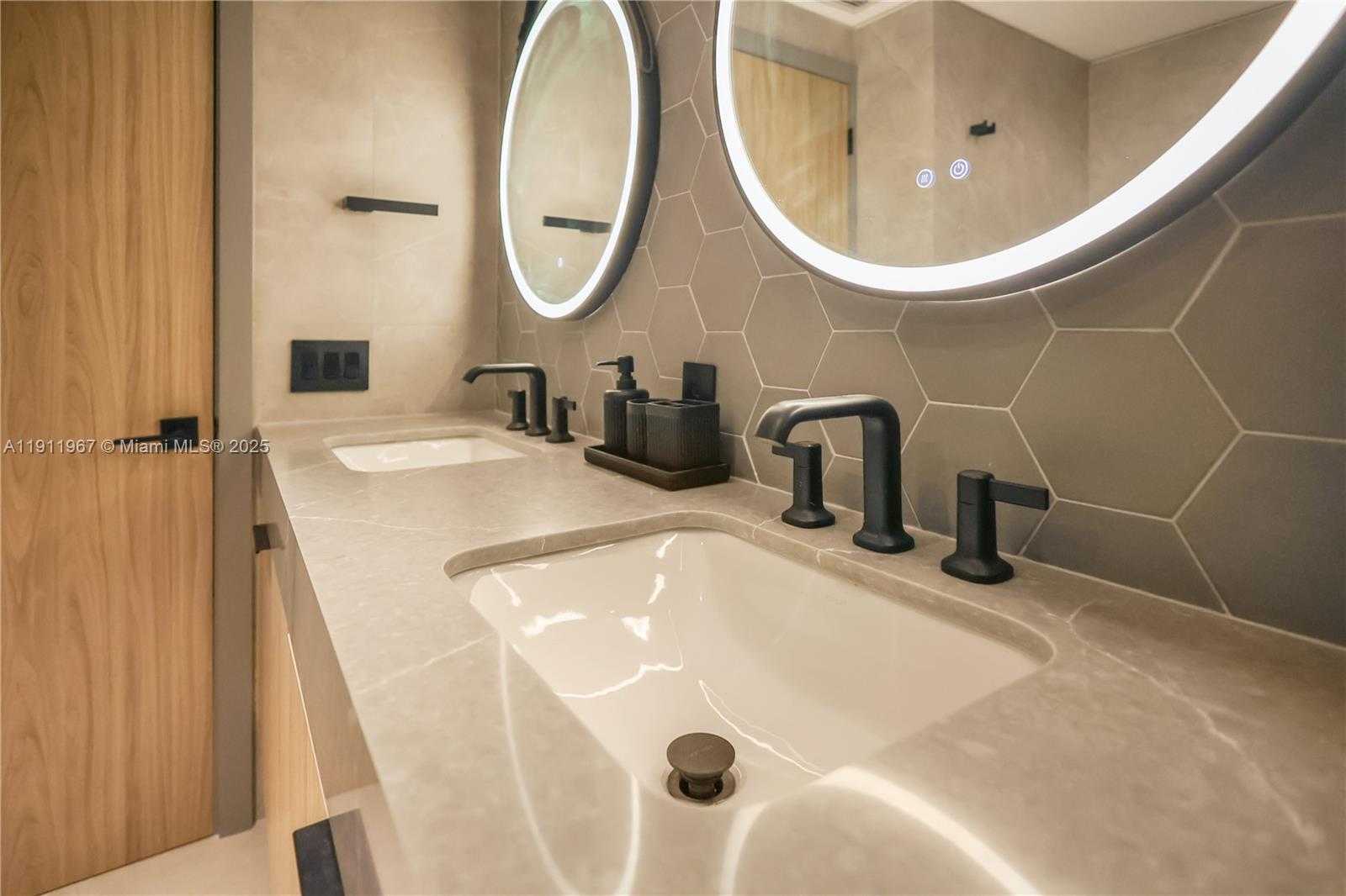 Small Image of 17375 COLLINS AVE #2701, Sunny Isles Beach Number 32