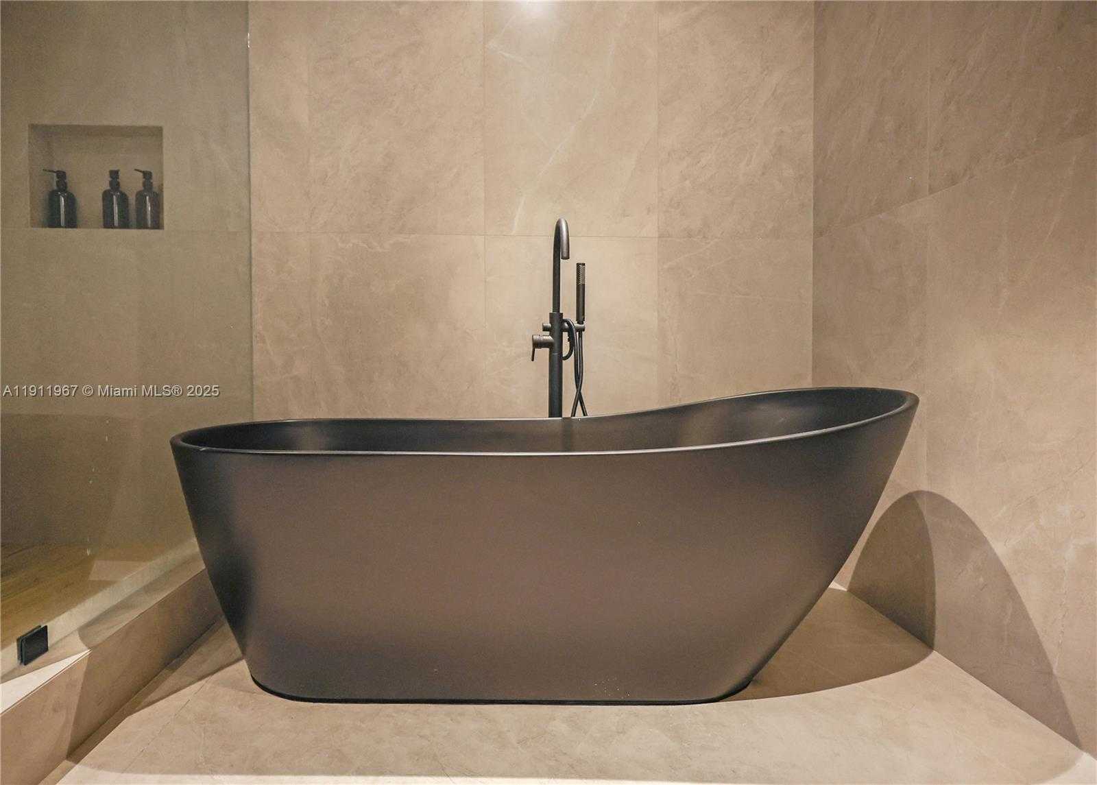 Small Image of 17375 COLLINS AVE #2701, Sunny Isles Beach Number 33