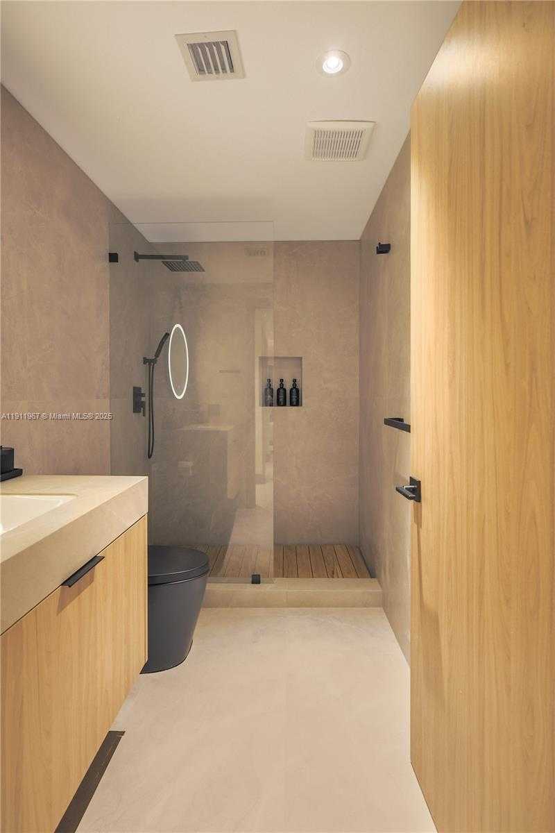 Small Image of 17375 COLLINS AVE #2701, Sunny Isles Beach Number 36