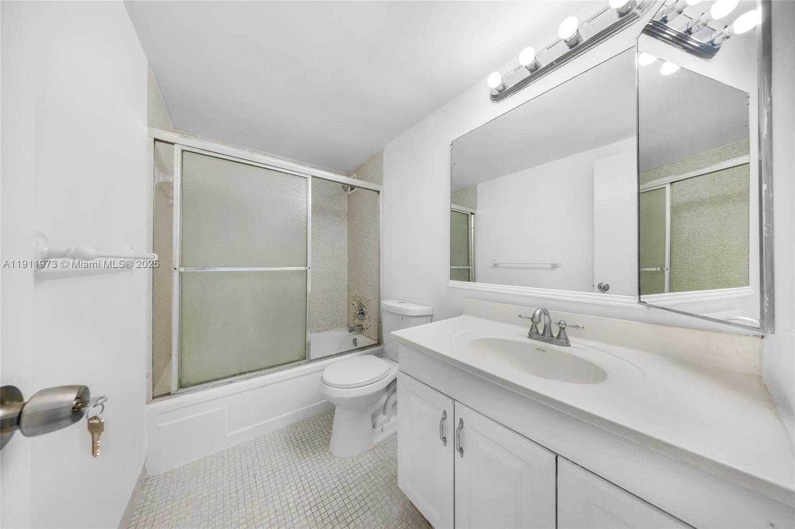 Small Image of 1865 79TH ST CSWY #14D, North Bay Village Number 28