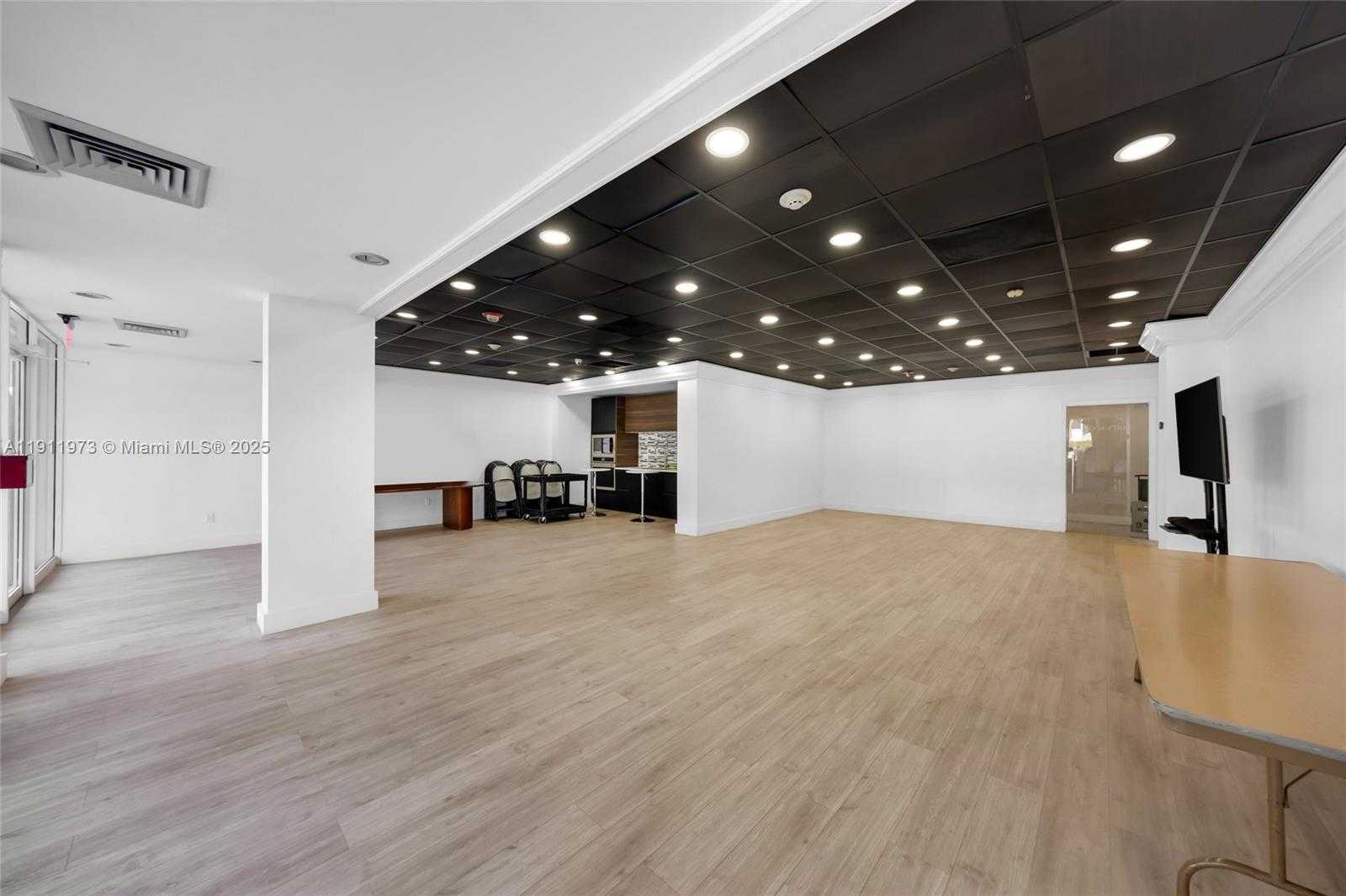 Small Image of 1865 79TH ST CSWY #14D, North Bay Village Number 53