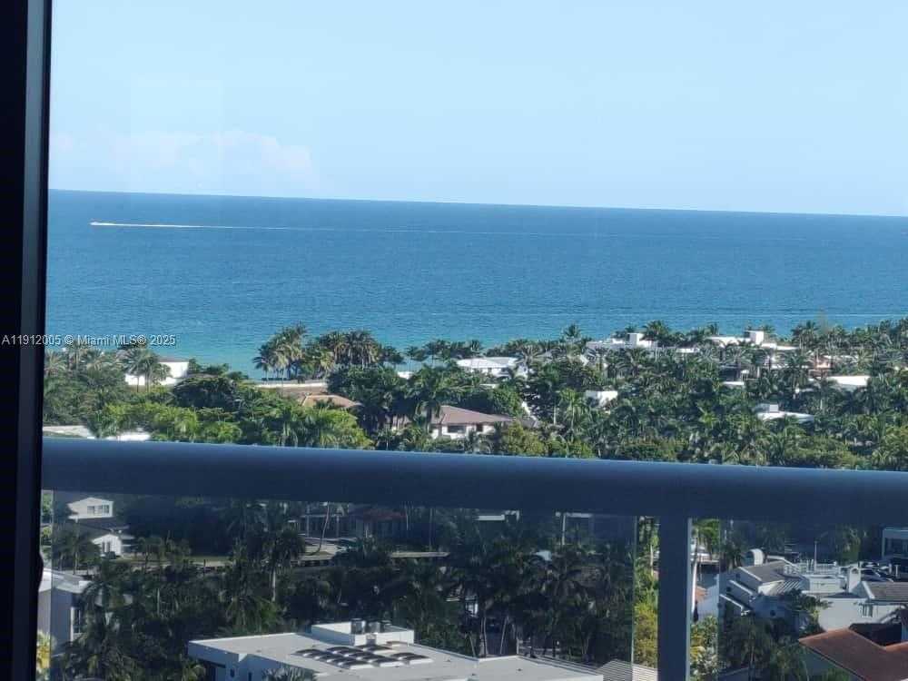 Small Image of 20515 EAST COUNTRY CLUB DR #2047, Aventura Number 2
