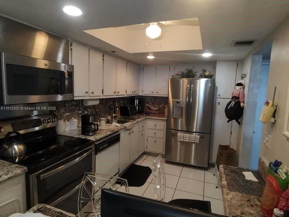 Small Image of 20515 EAST COUNTRY CLUB DR #2047, Aventura Number 5