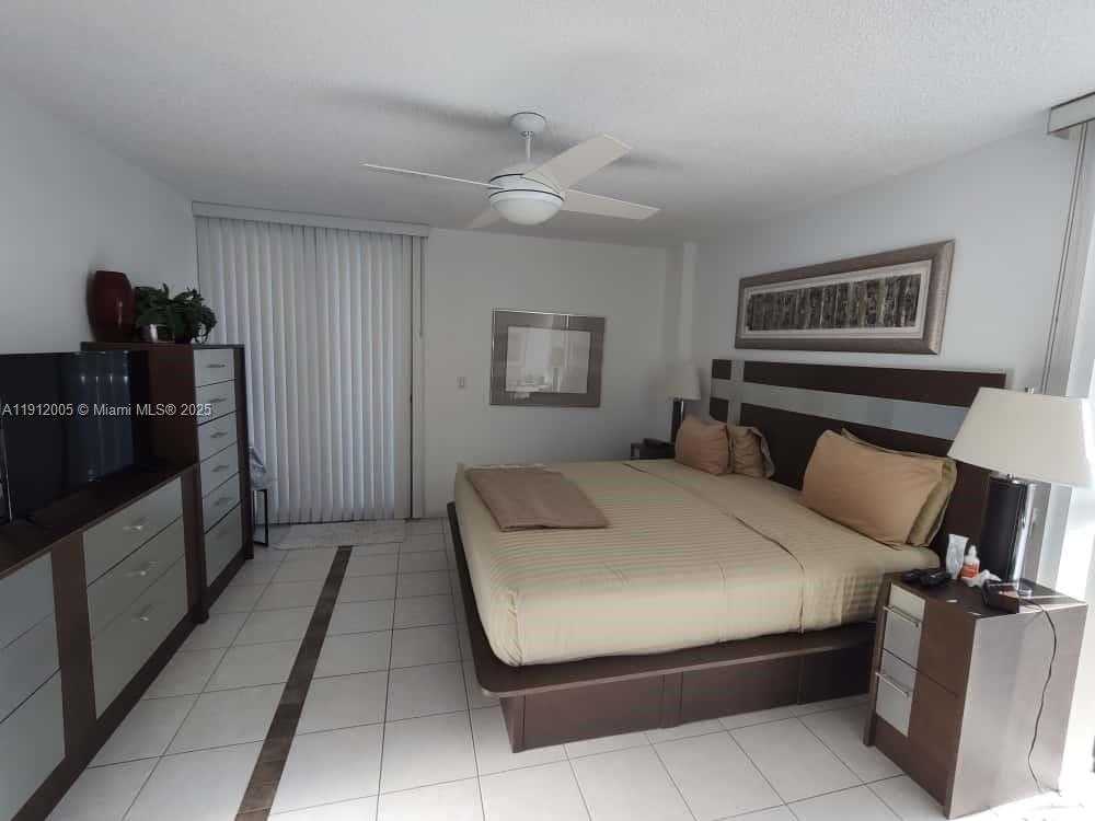 Small Image of 20515 EAST COUNTRY CLUB DR #2047, Aventura Number 9