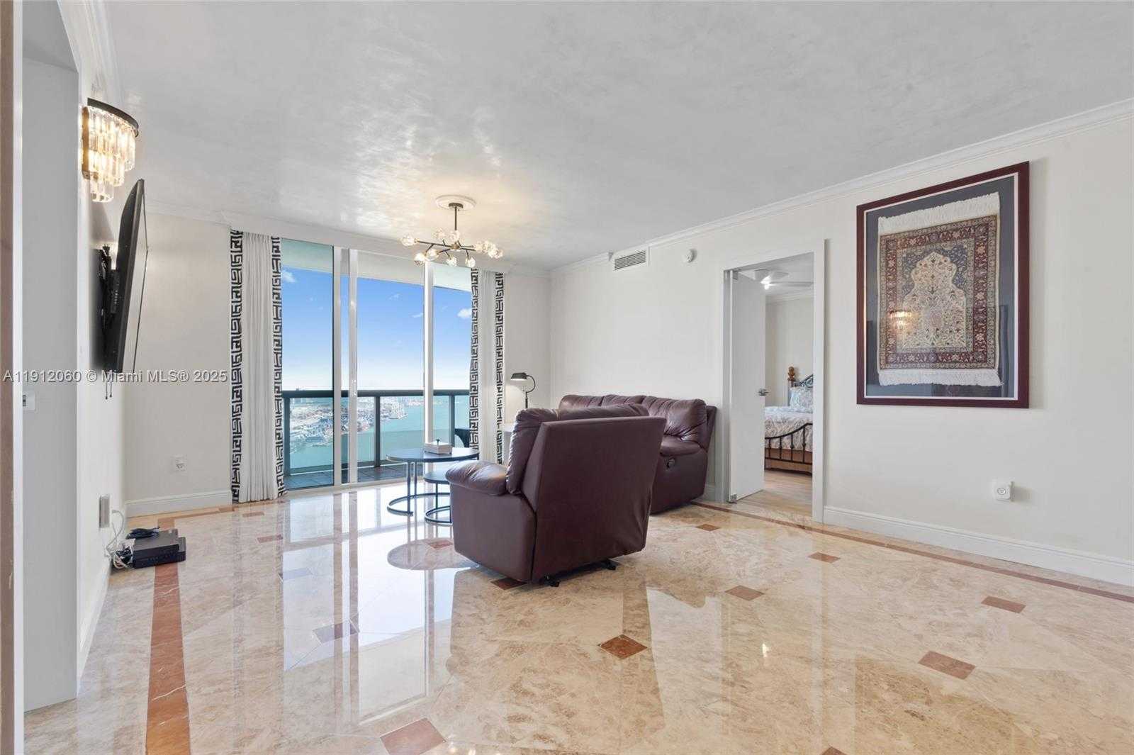 Small Image of 50 BISCAYNE BLVD #4808, Miami Number 15
