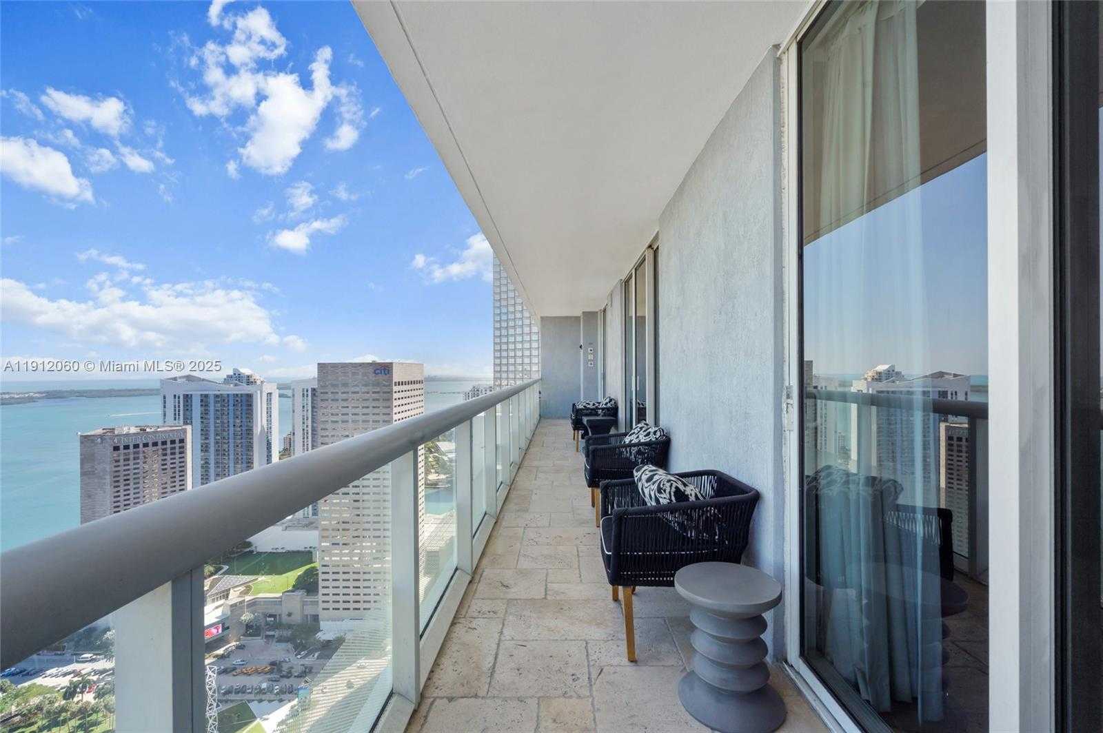 Small Image of 50 BISCAYNE BLVD #4808, Miami Number 22