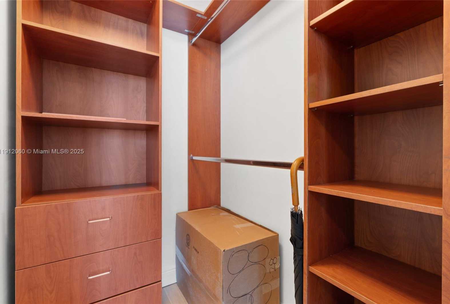 Small Image of 50 BISCAYNE BLVD #4808, Miami Number 29